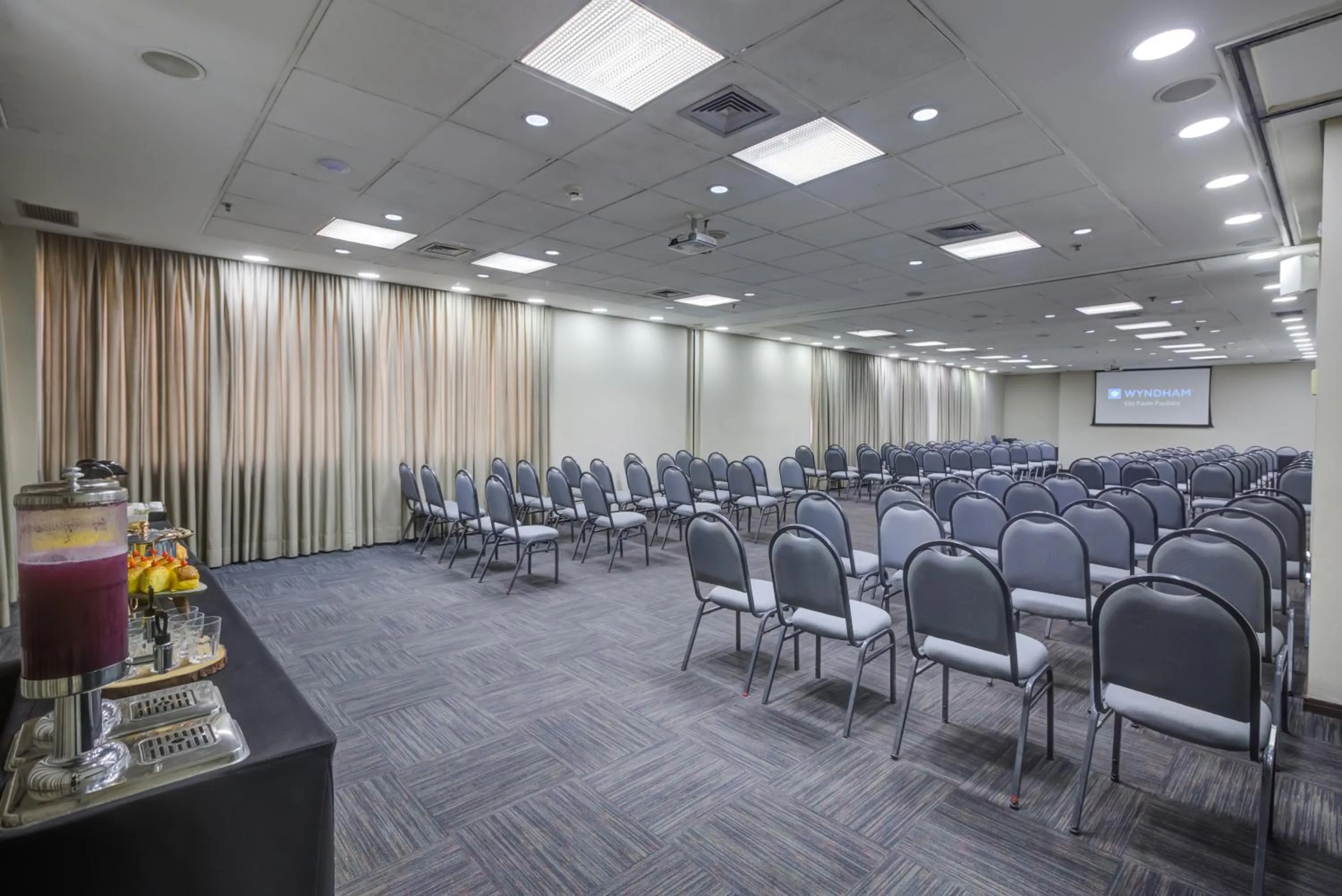 Meeting/conference room in Wyndham Sao Paulo Paulista
