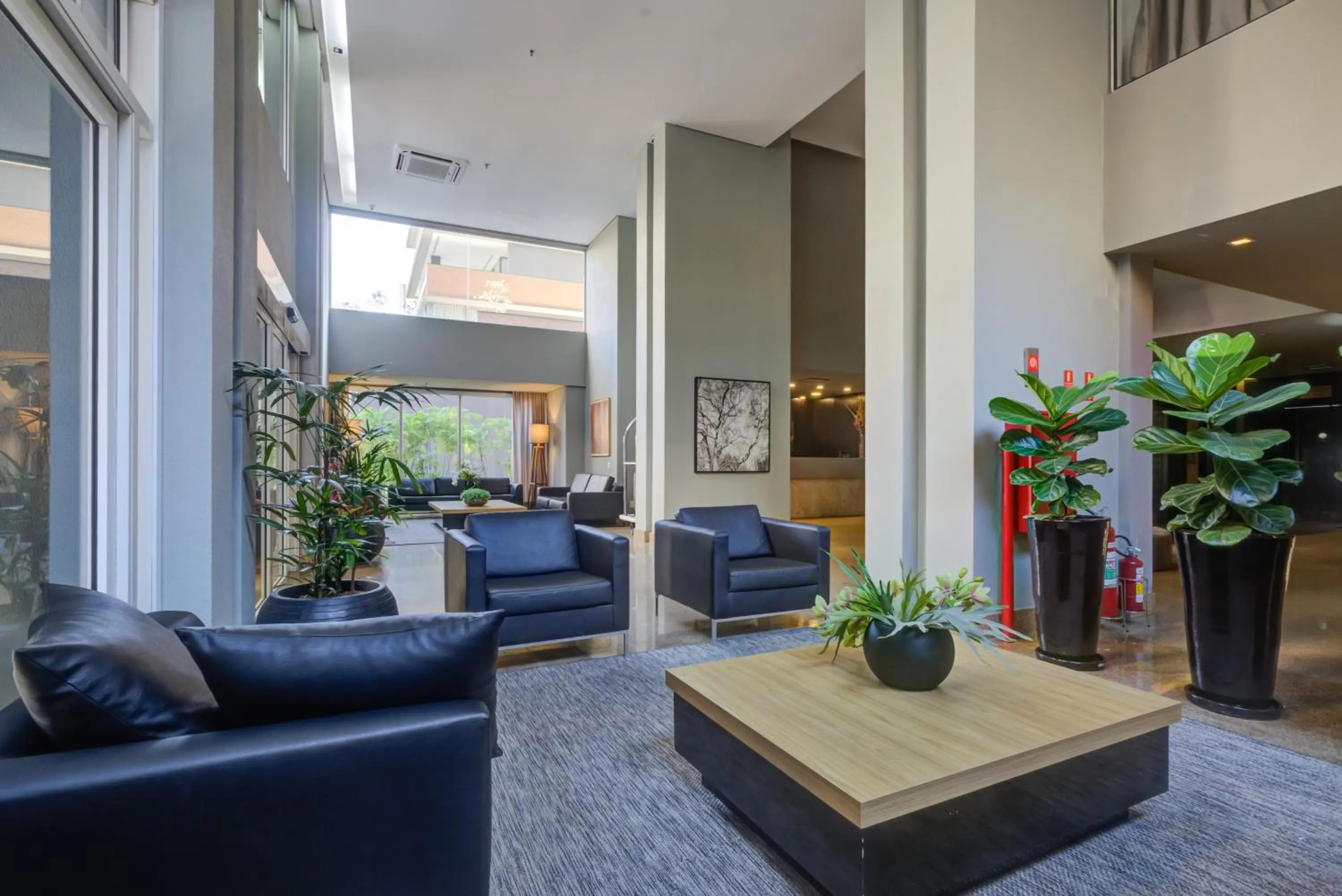 Lobby or reception in Wyndham Sao Paulo Paulista