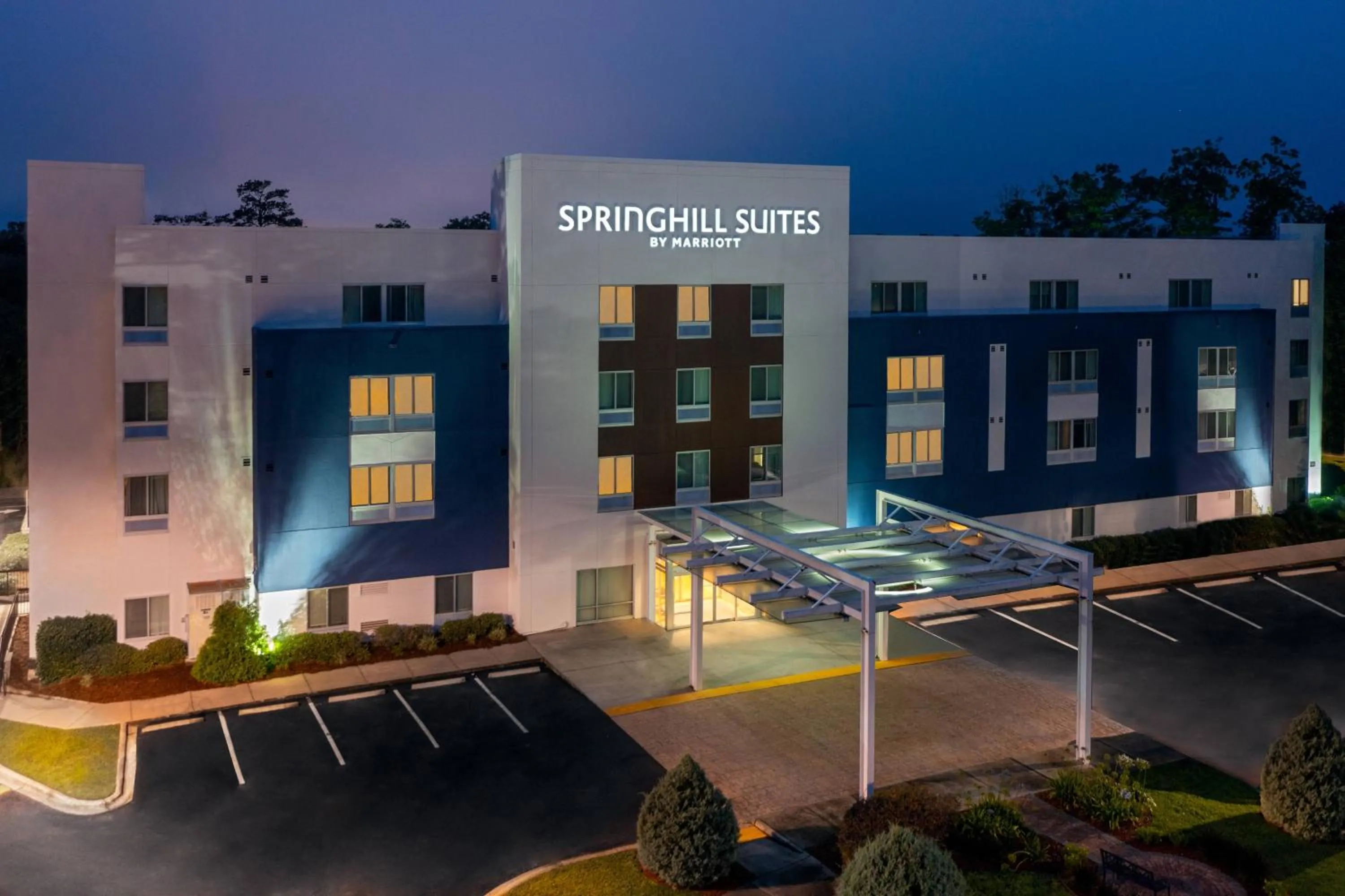 Property building in SpringHill Suites Tallahassee Central