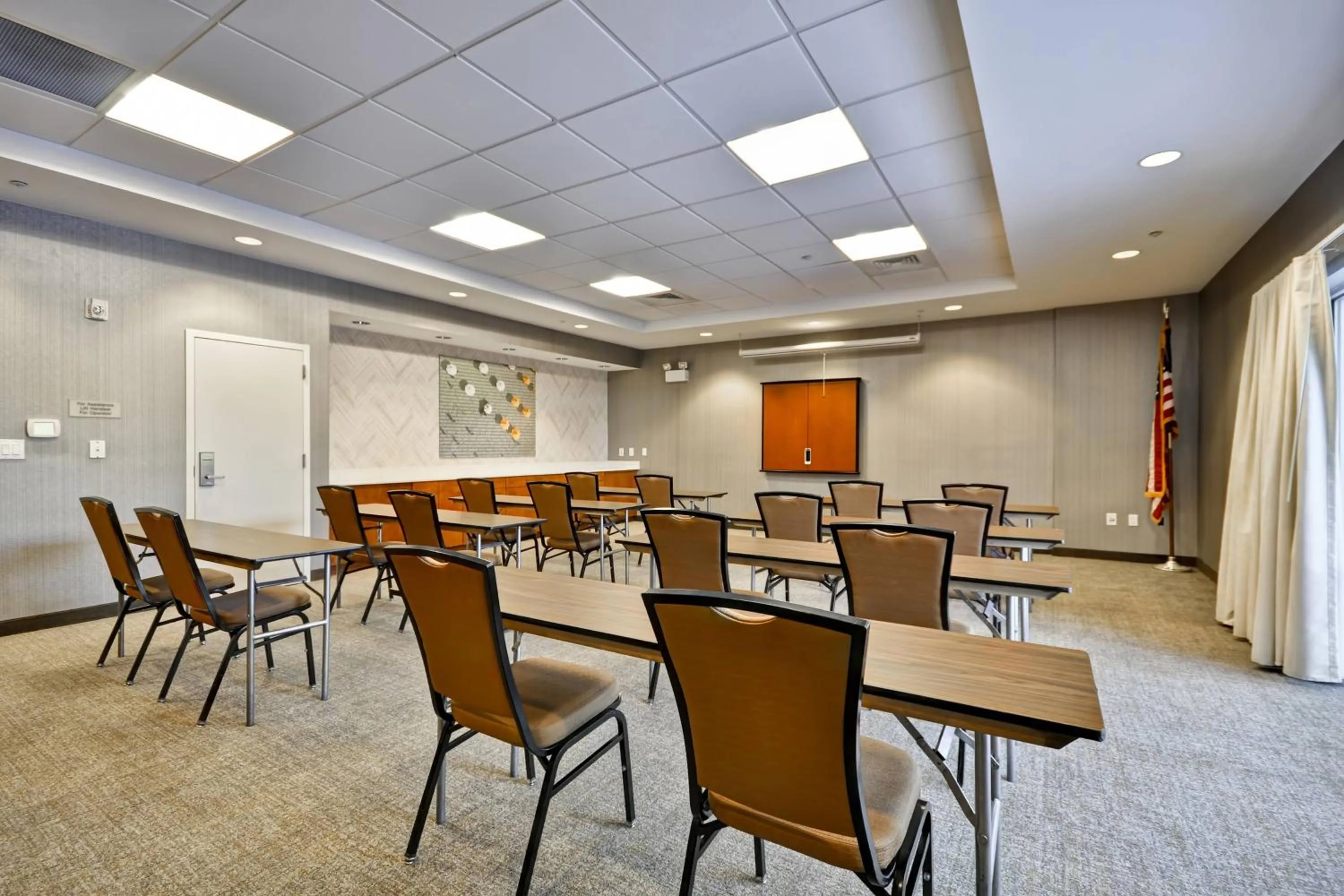 Meeting/conference room in SpringHill Suites Tallahassee Central