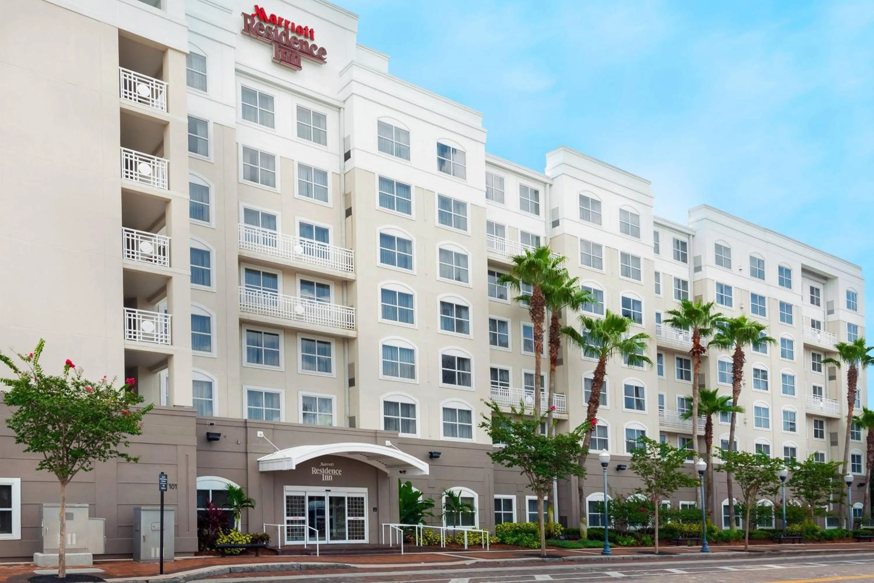 Property building in Residence Inn Tampa Downtown