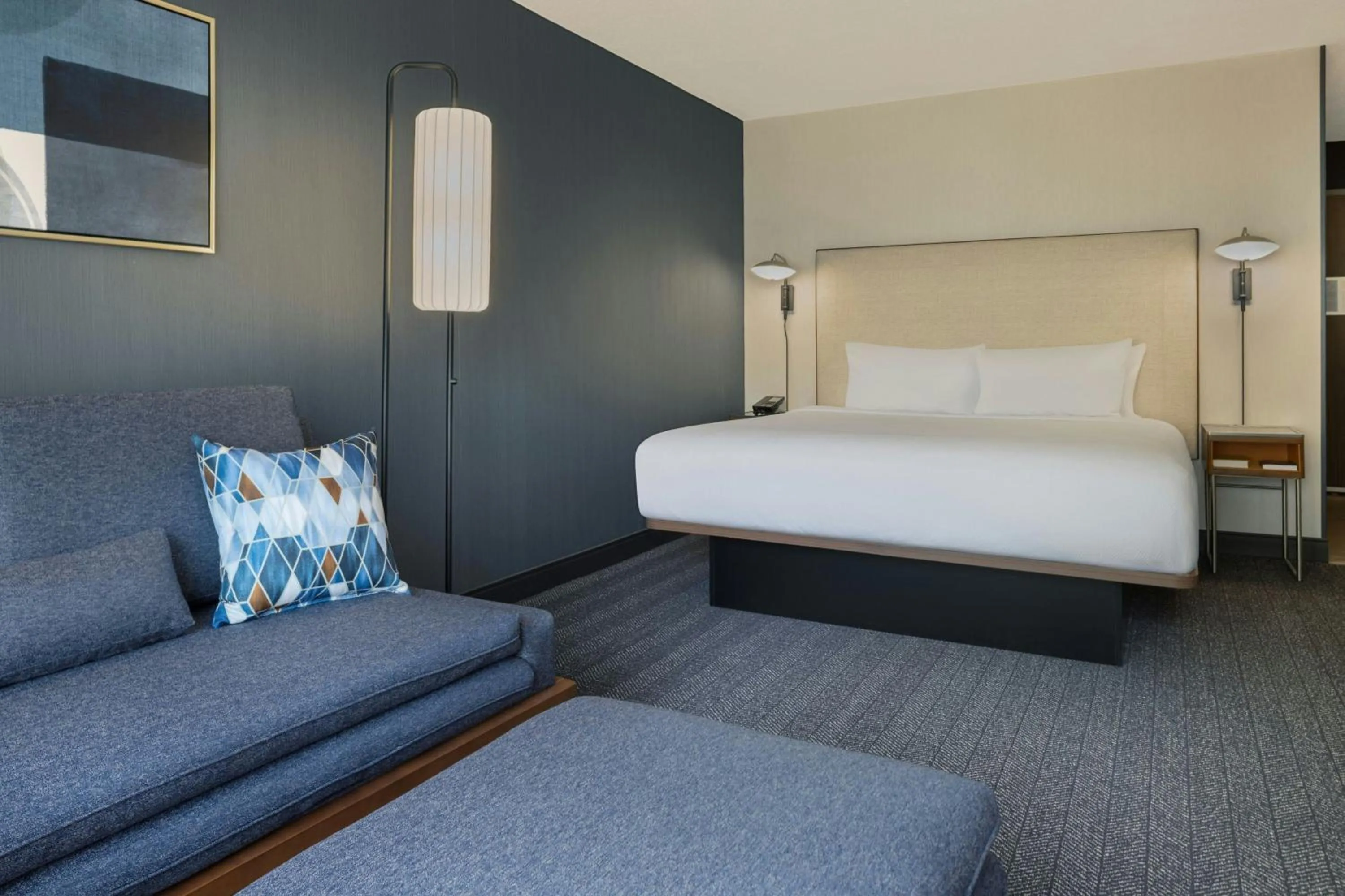 Photo of the whole room, Bed in Courtyard by Marriott Traverse City