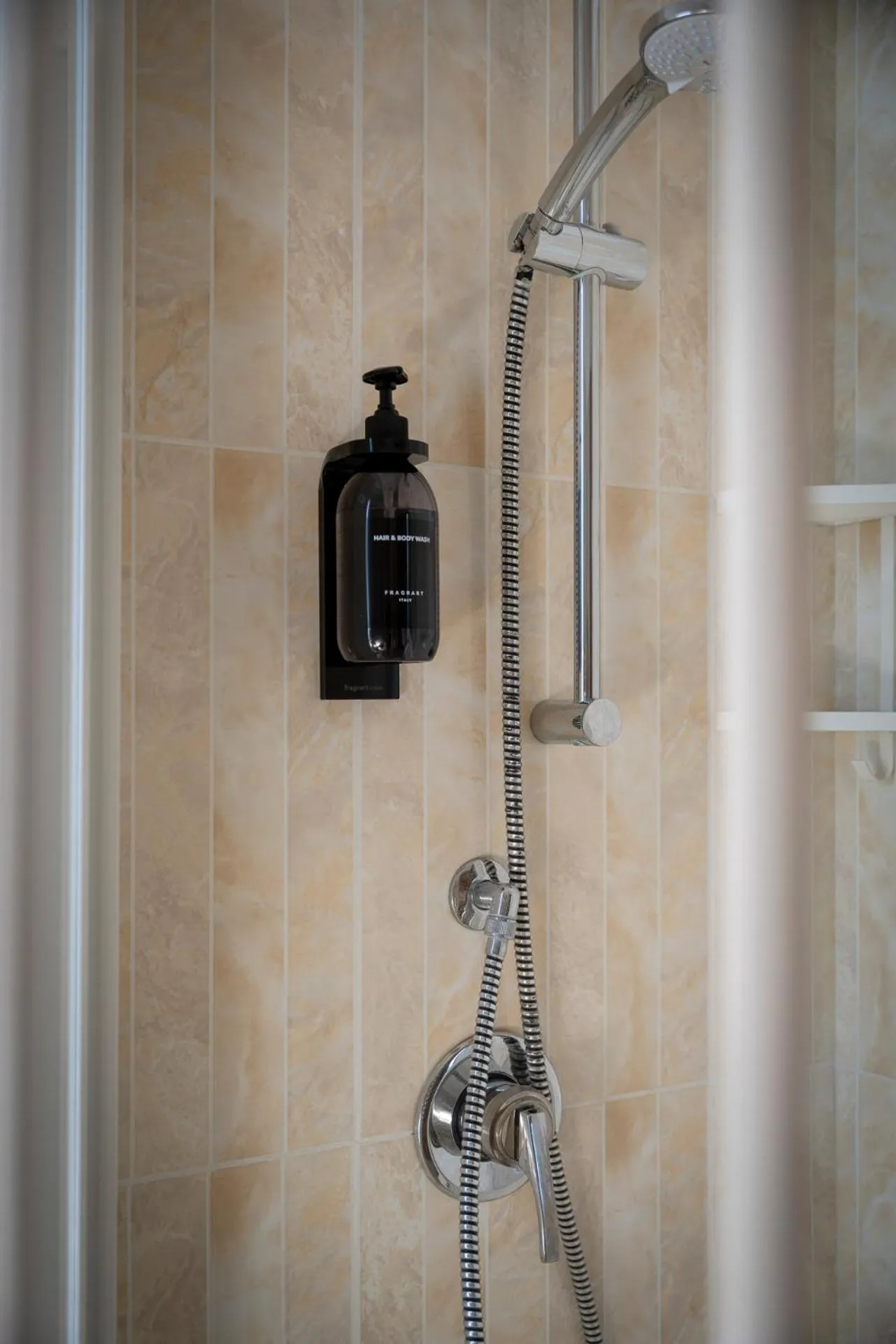 Shower in La Caletta Hotel Bolognese