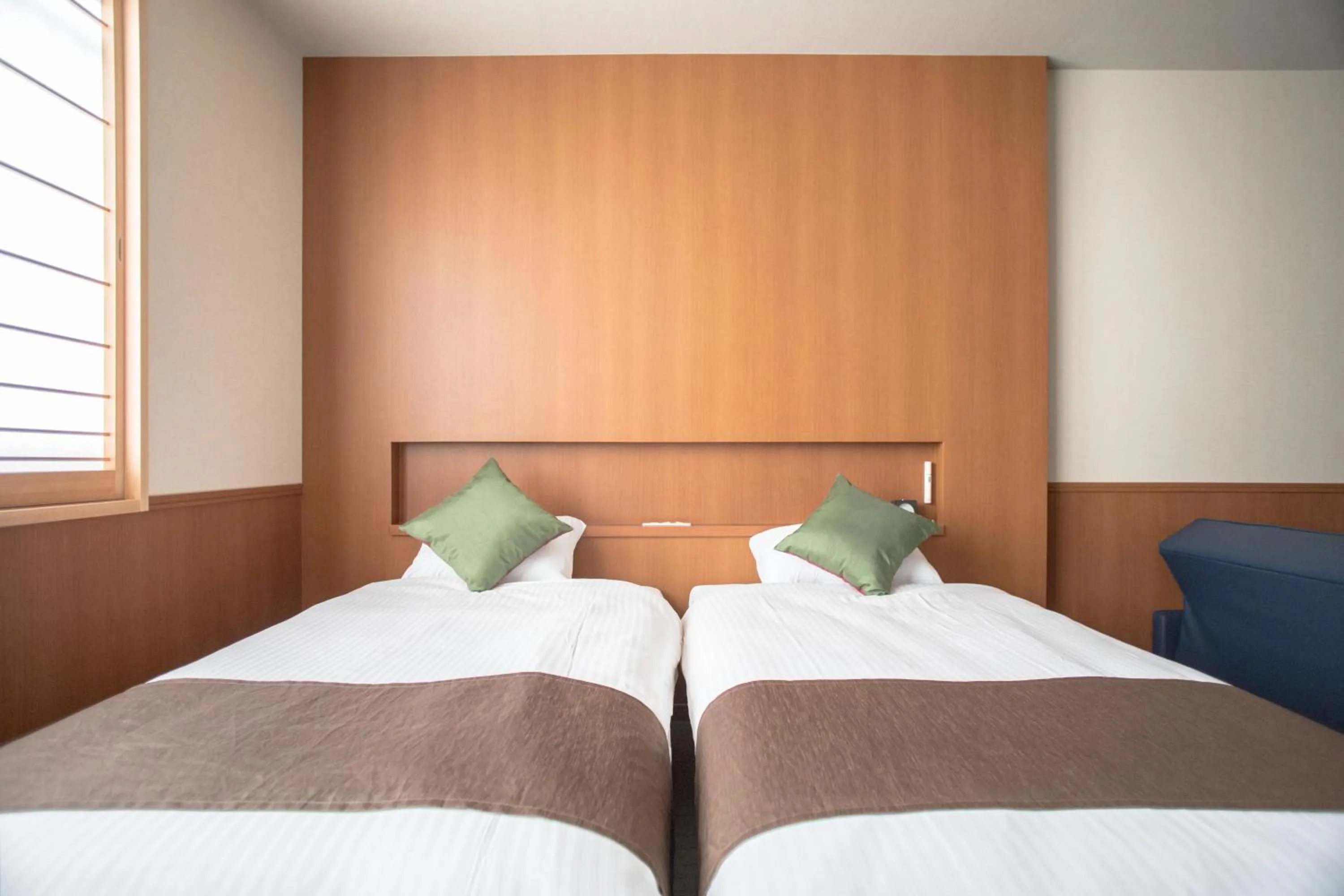 Bed in Number 6 Nijo