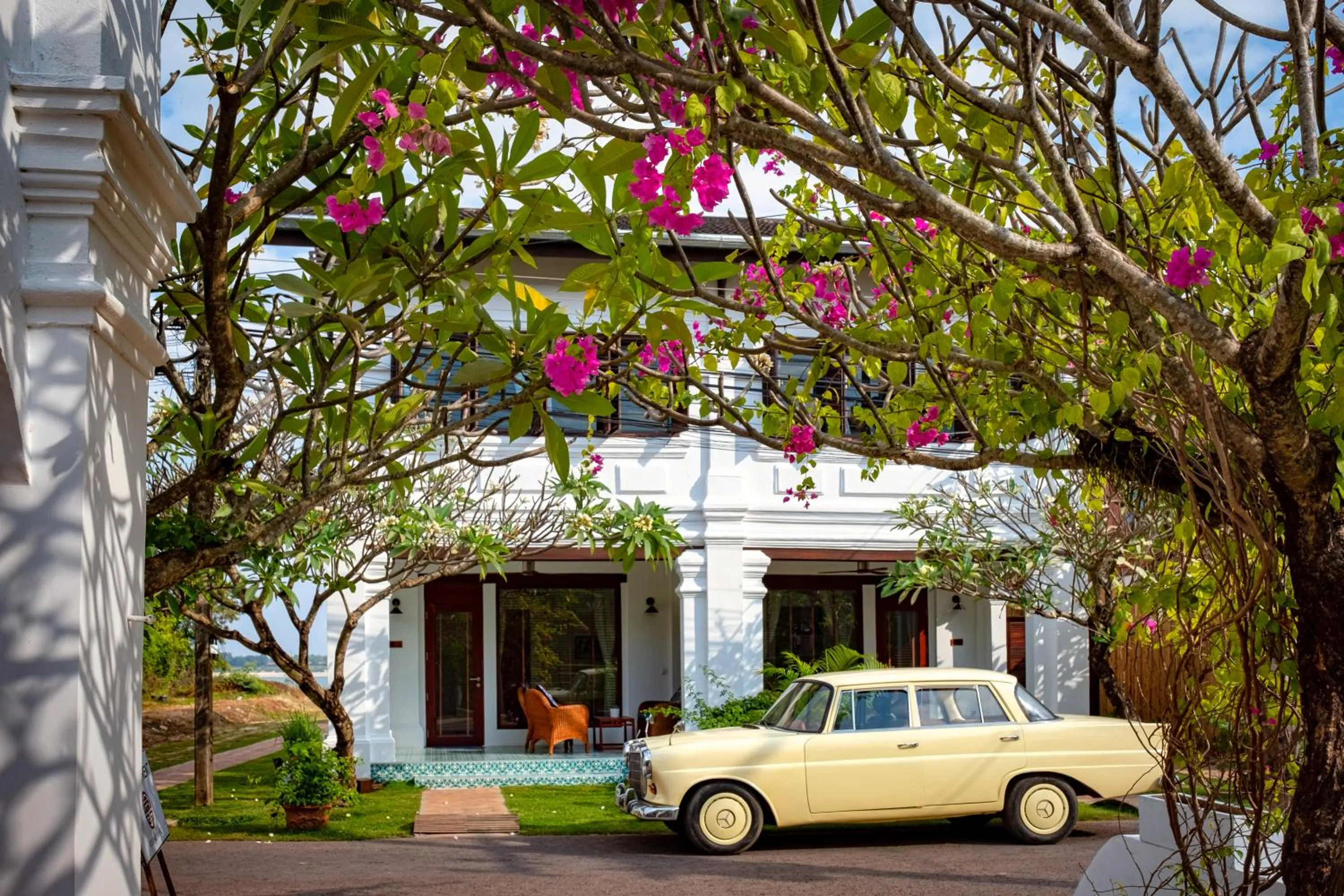 Facade/entrance in Residence Bassac