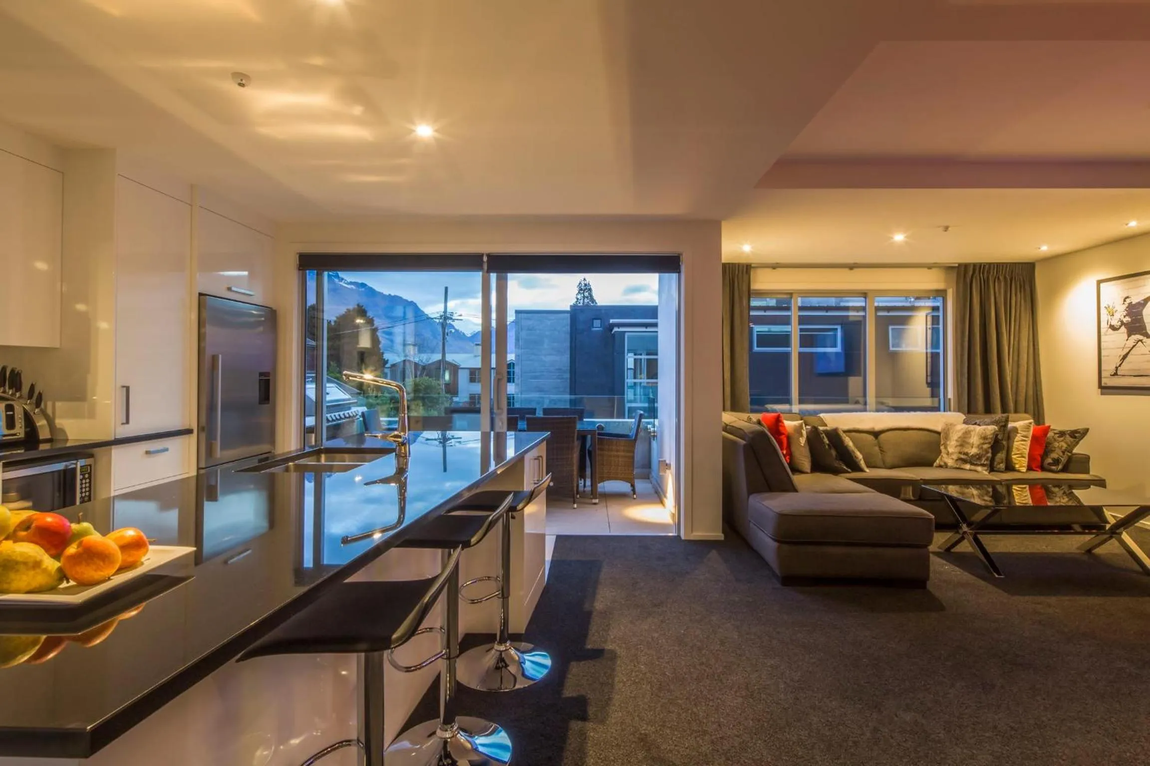 Kitchen or kitchenette in Central Queenstown Apartment 15 Melbourne