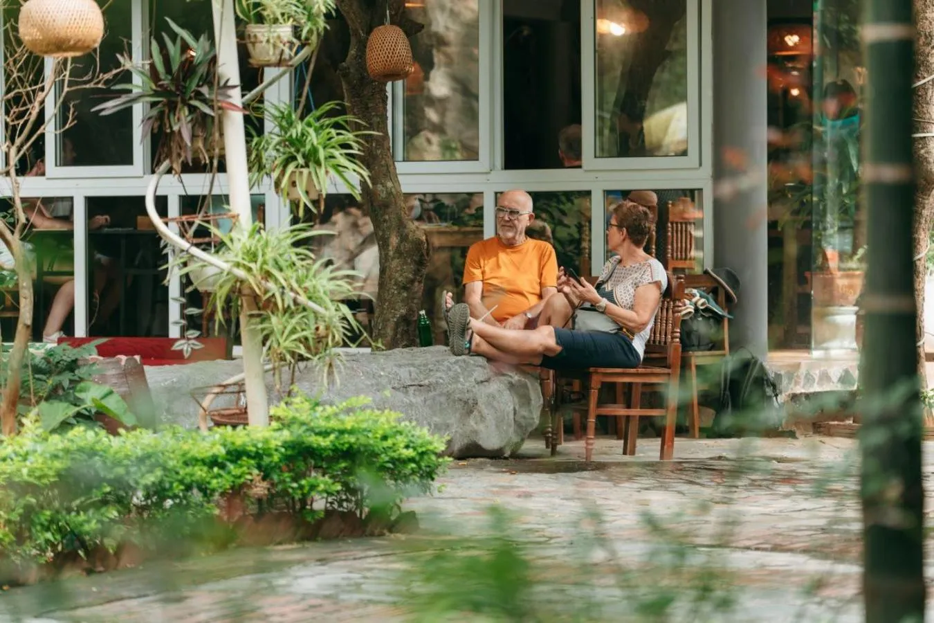 Guests in Trang An Heritage Garden