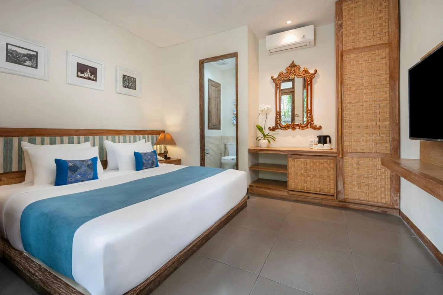 Bedroom, Bed in Pondok Sari Kuta