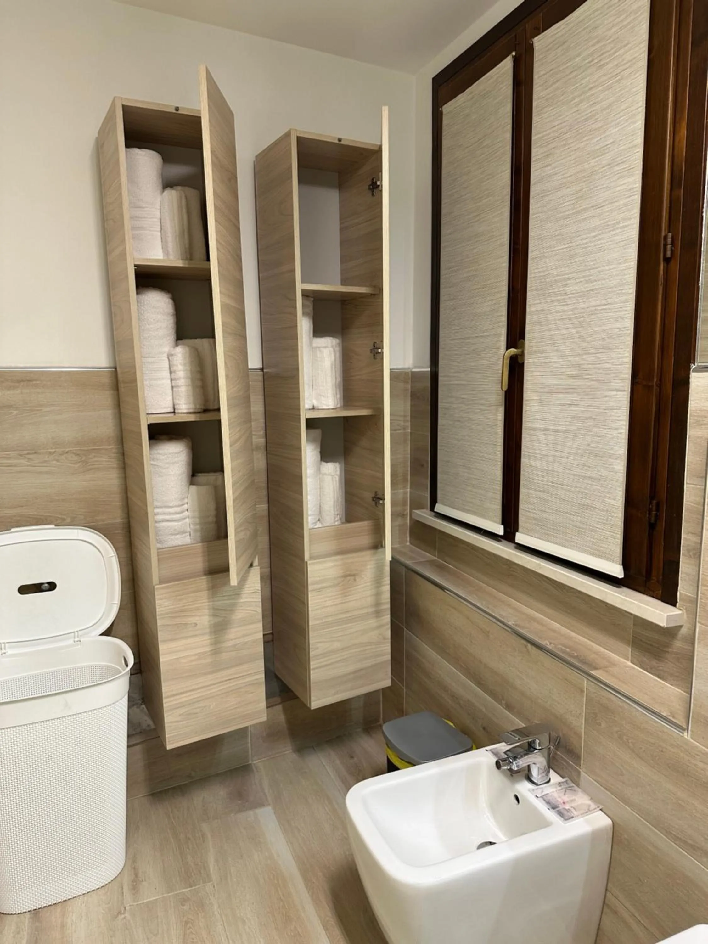 Shower in Villa Estense