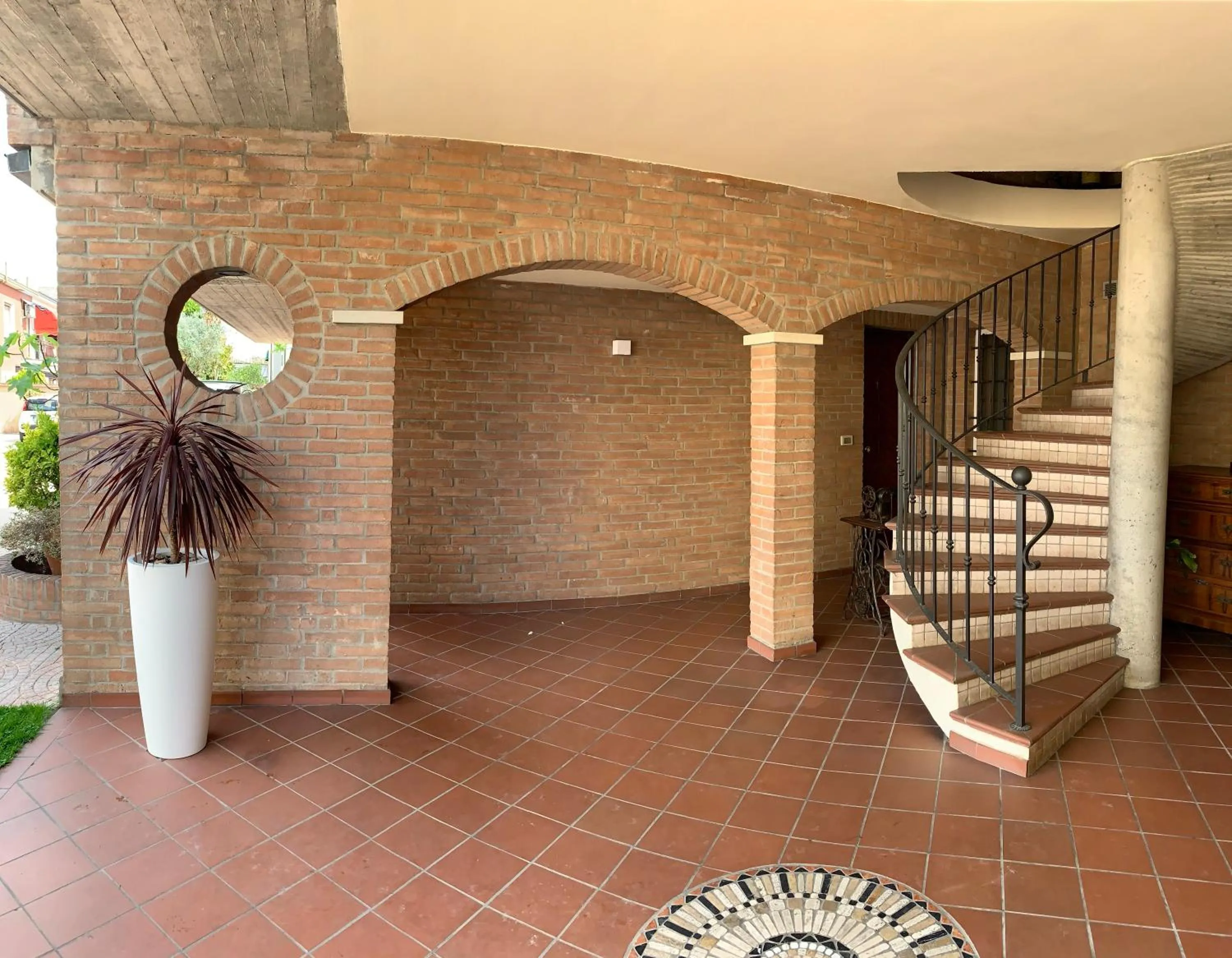 Patio in Villa Estense