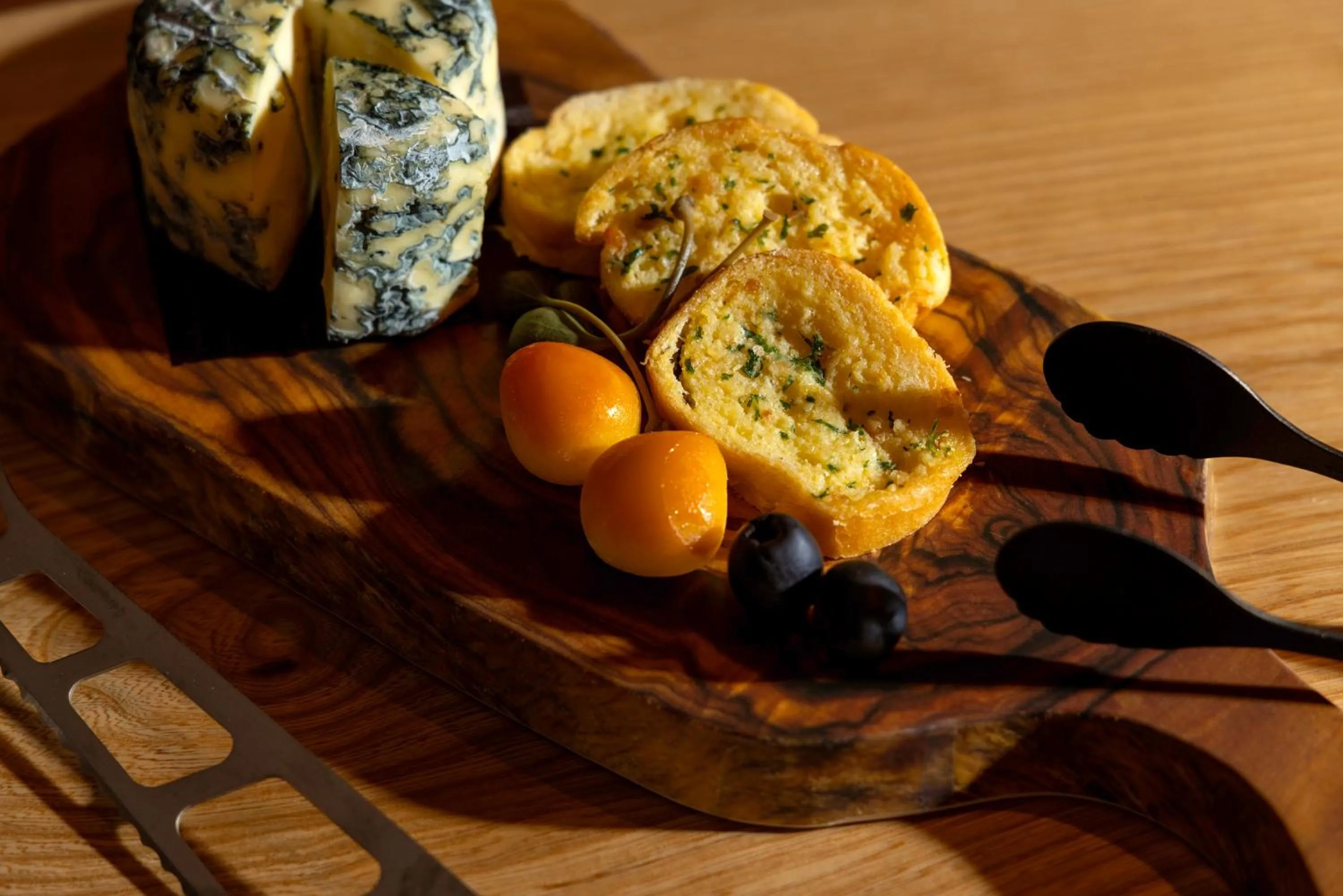 Lounge or bar in Hotel Gracery Sapporo