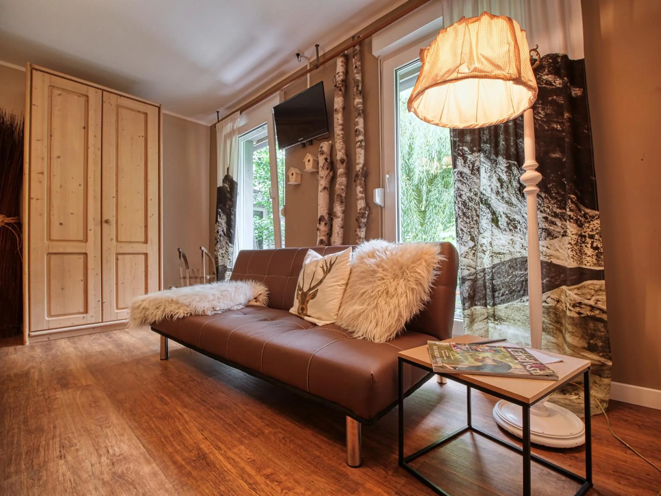 Photo of the whole room in Three B's Bed and Breakfast