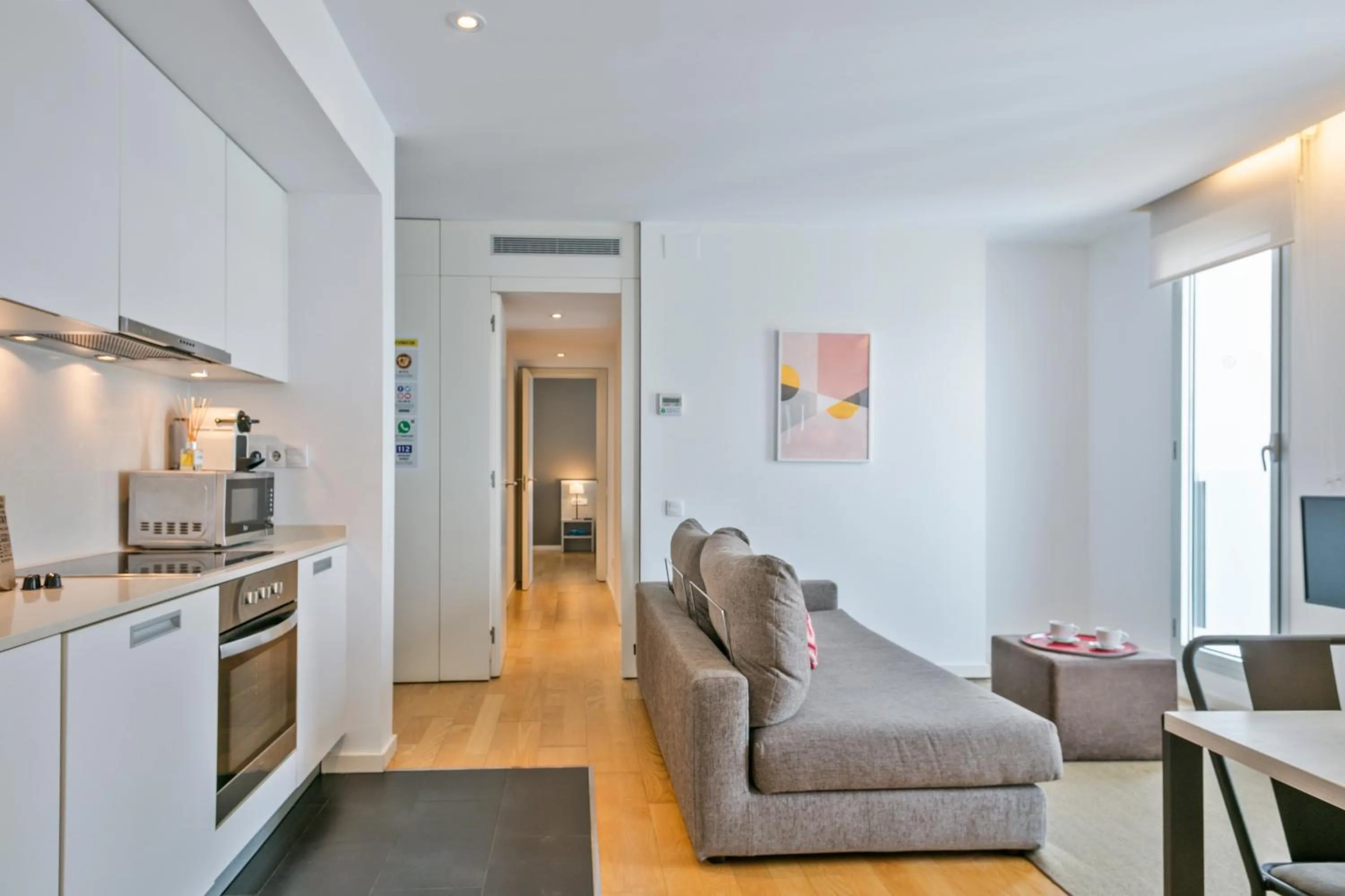 Seating area in Lugaris Beach Apartments