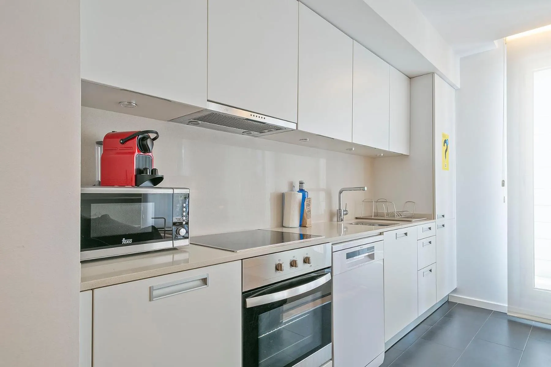 Kitchen or kitchenette in Lugaris Beach Apartments