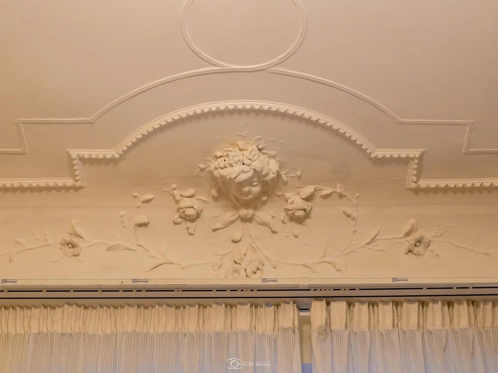 Decorative detail in Suite Dal Conte