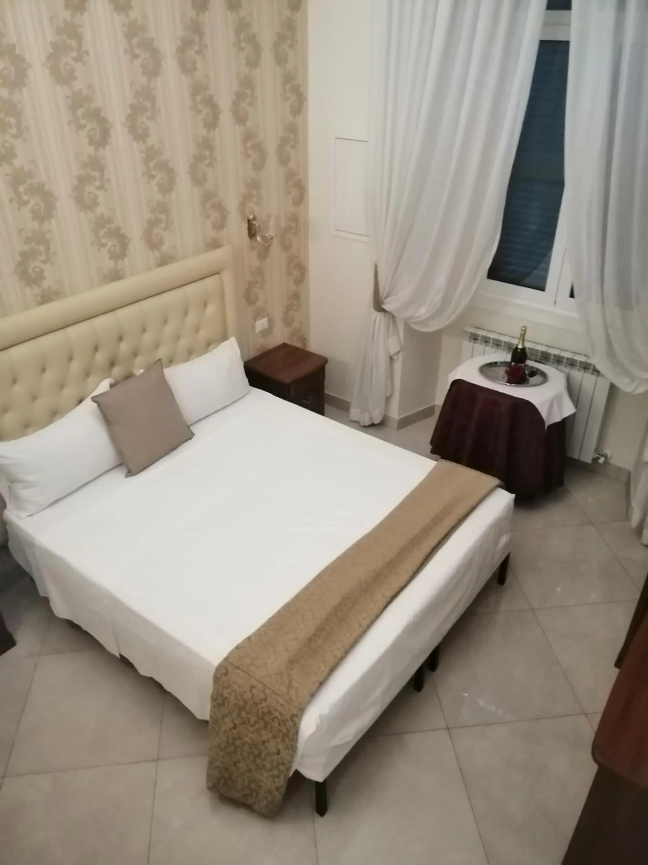 Photo of the whole room, Bed in Suite Dal Conte