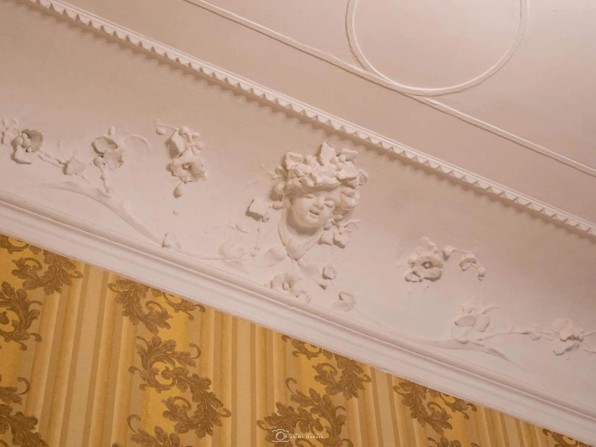 Decorative detail in Suite Dal Conte