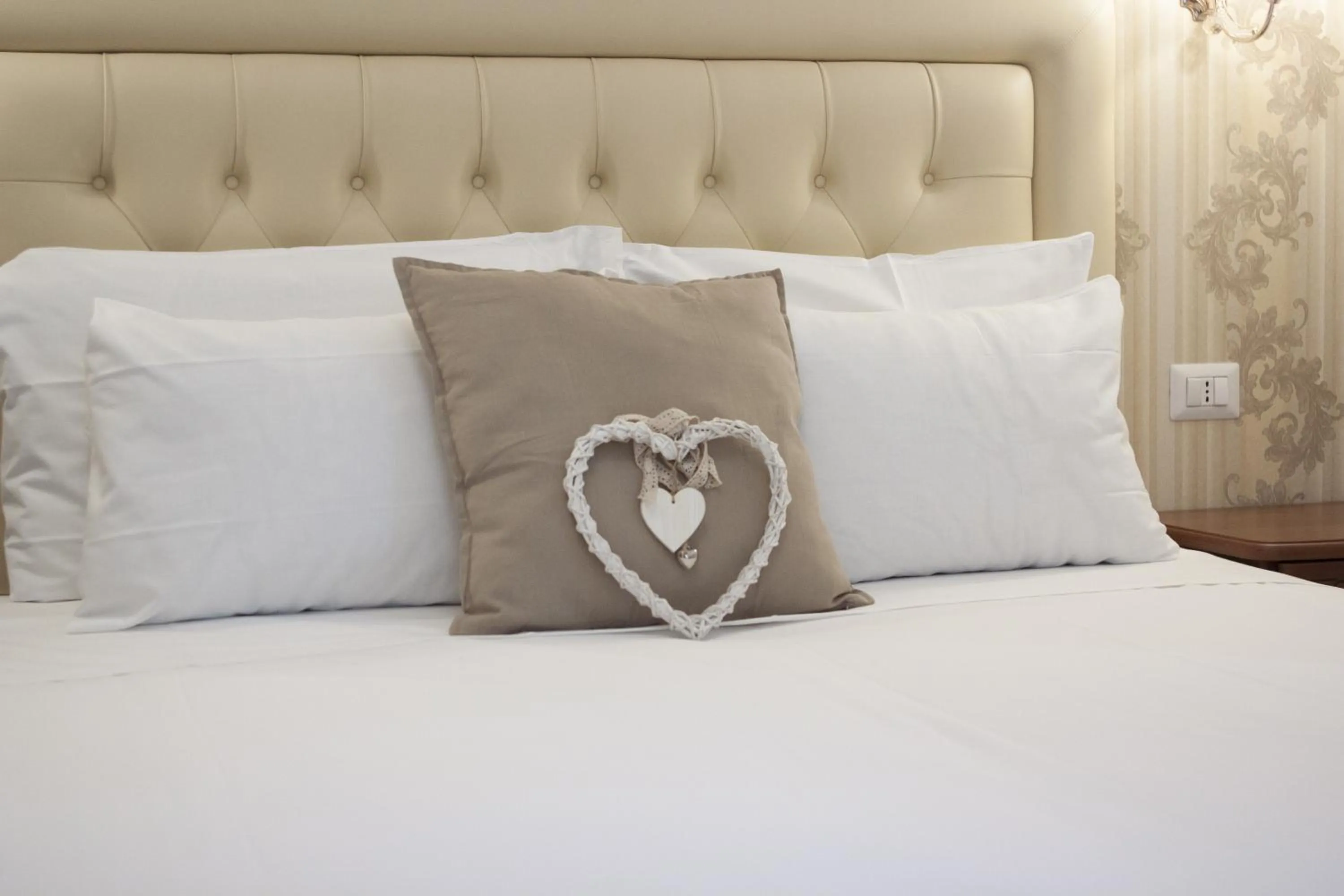 Bed in Suite Dal Conte