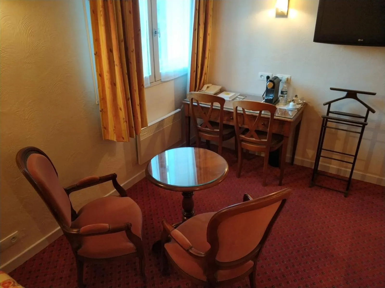 Logis Hotel Calisola Besançon - Soirée Etape