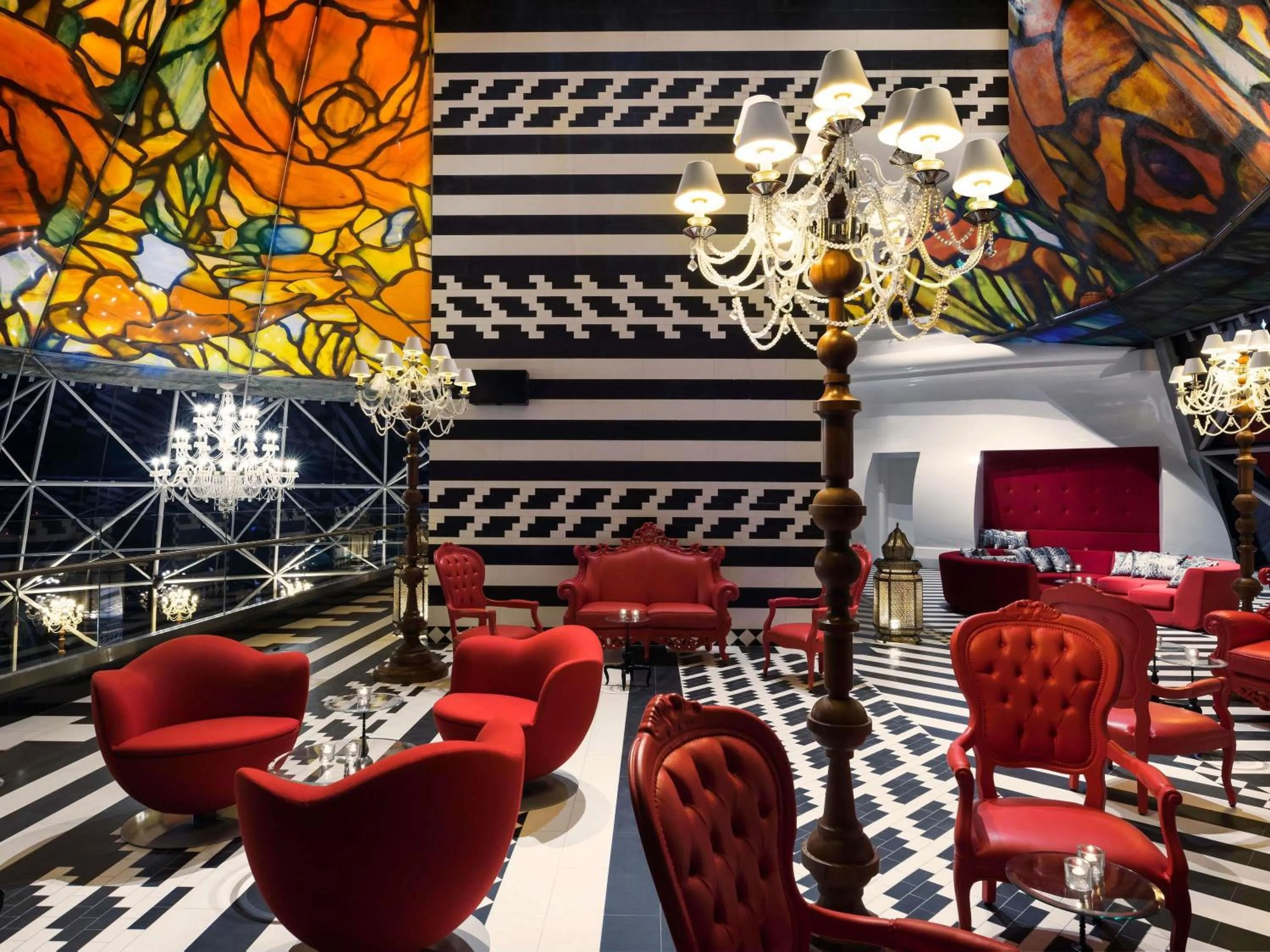 Lounge or bar in Mondrian Doha