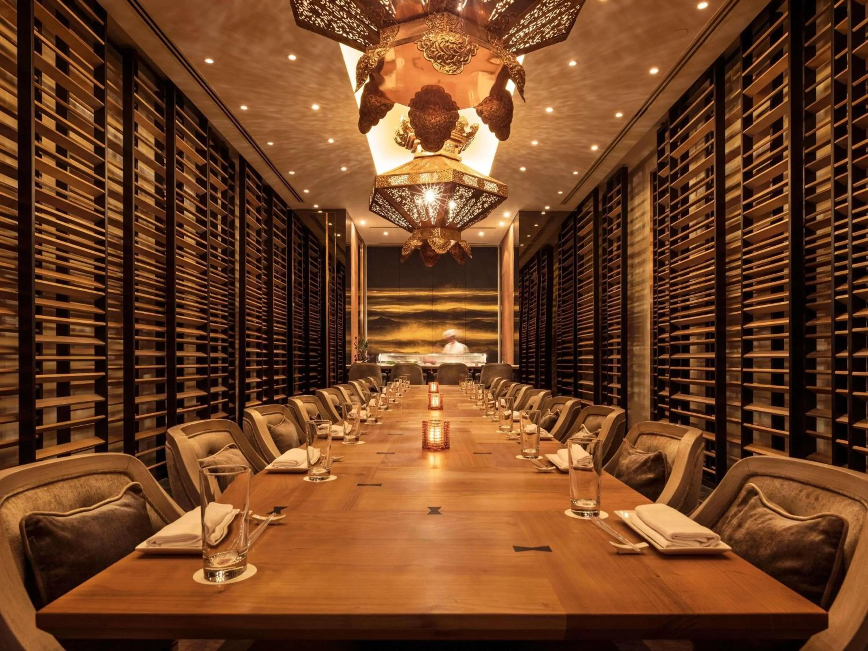 Restaurant/places to eat in Mondrian Doha