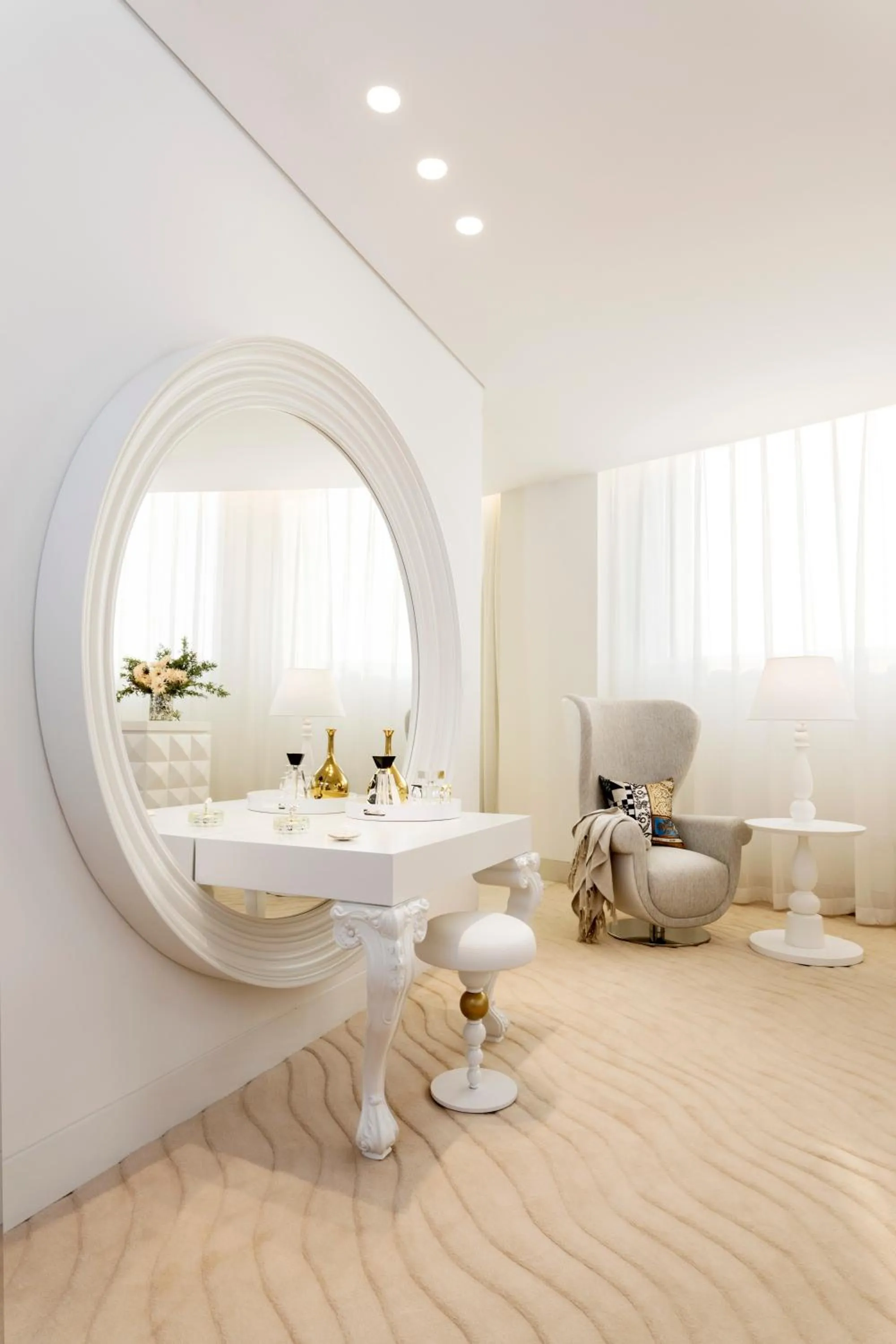 Bedroom in Mondrian Doha