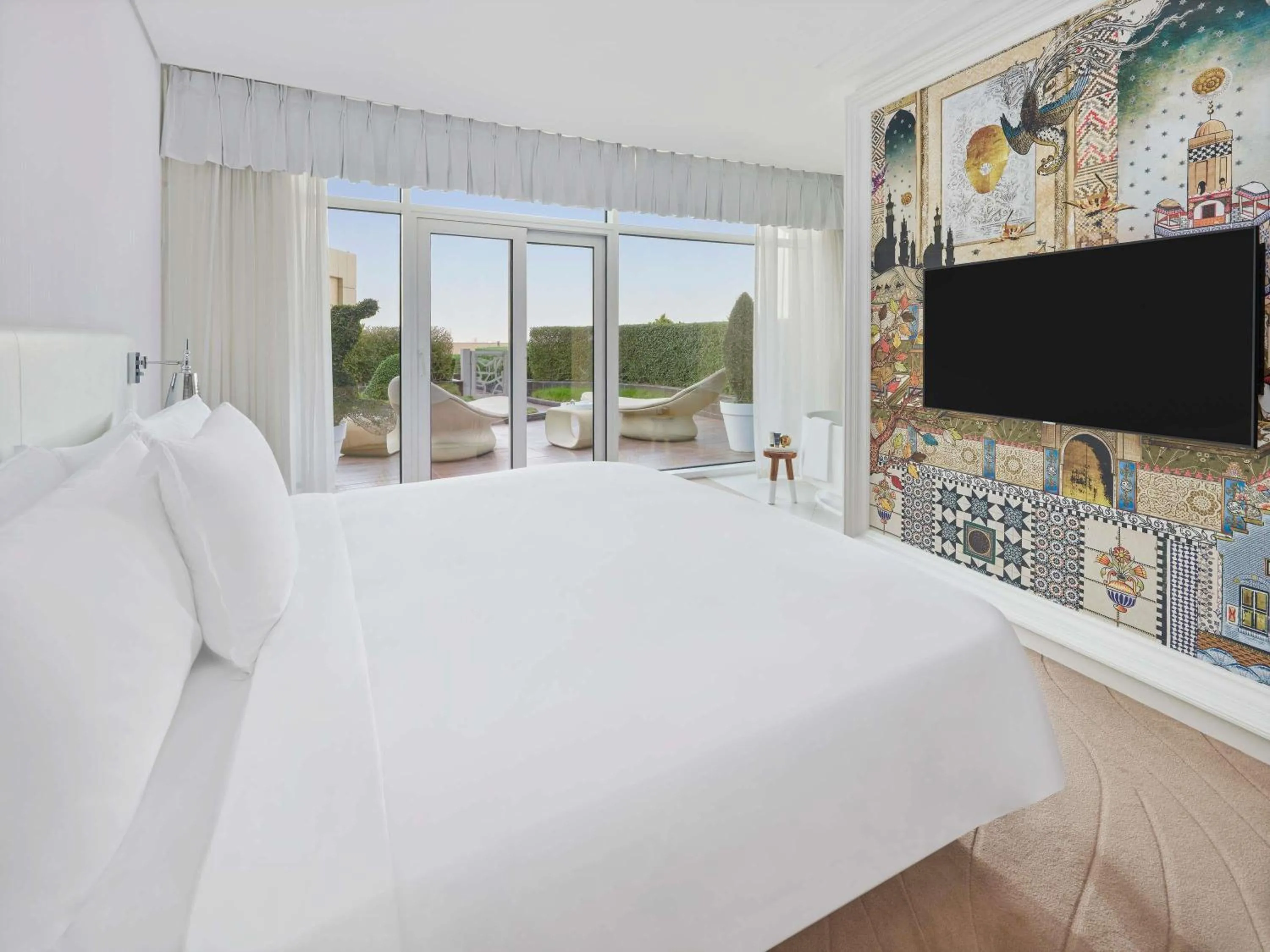 Bedroom, Bed in Mondrian Doha