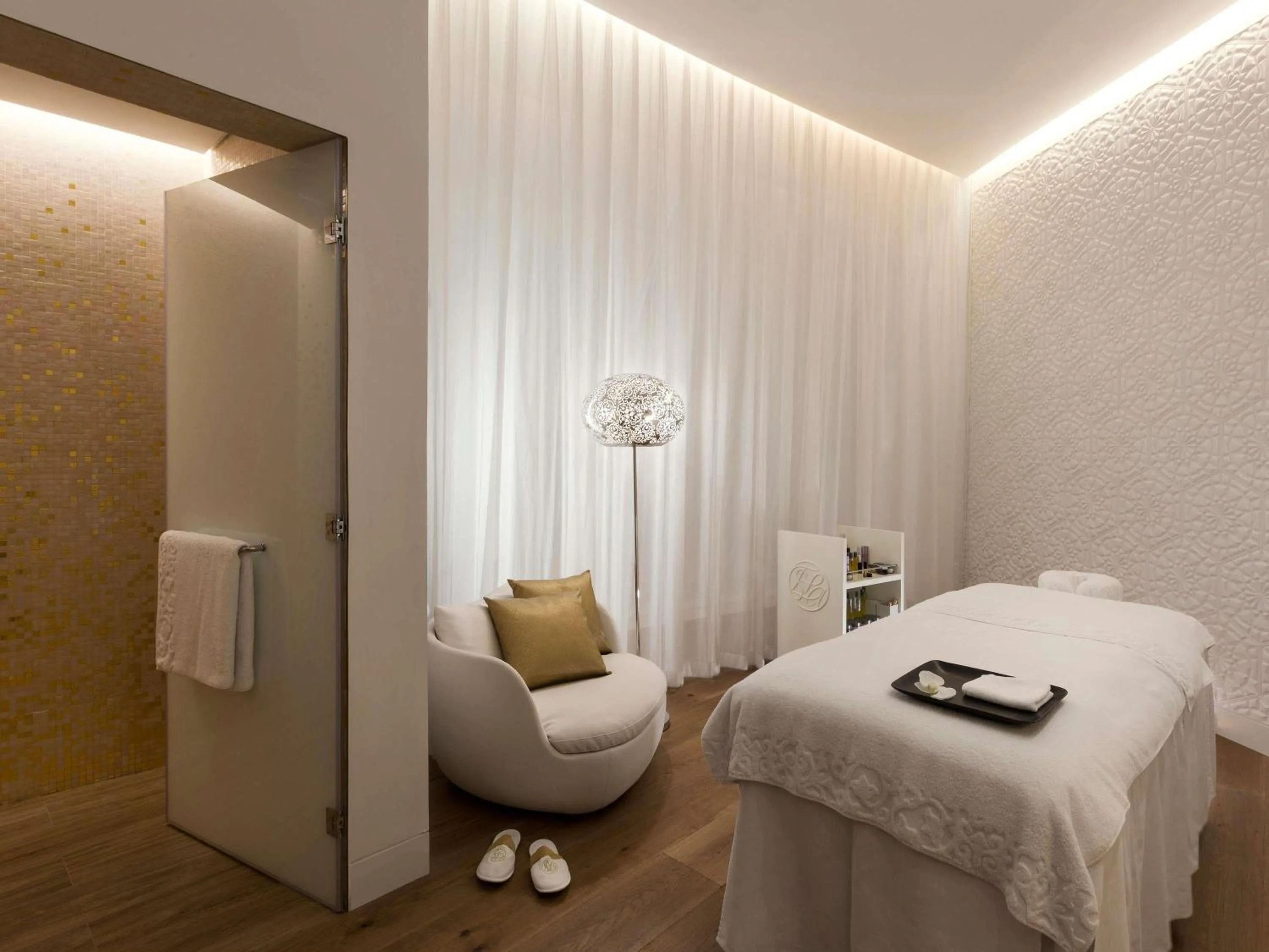 Spa and wellness centre/facilities in Mondrian Doha