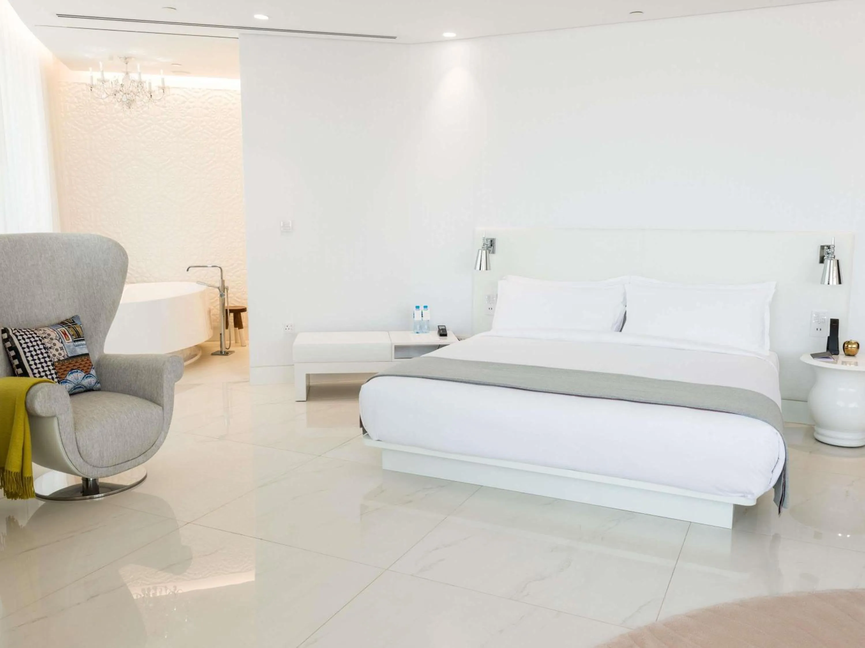 Bedroom, Bed in Mondrian Doha