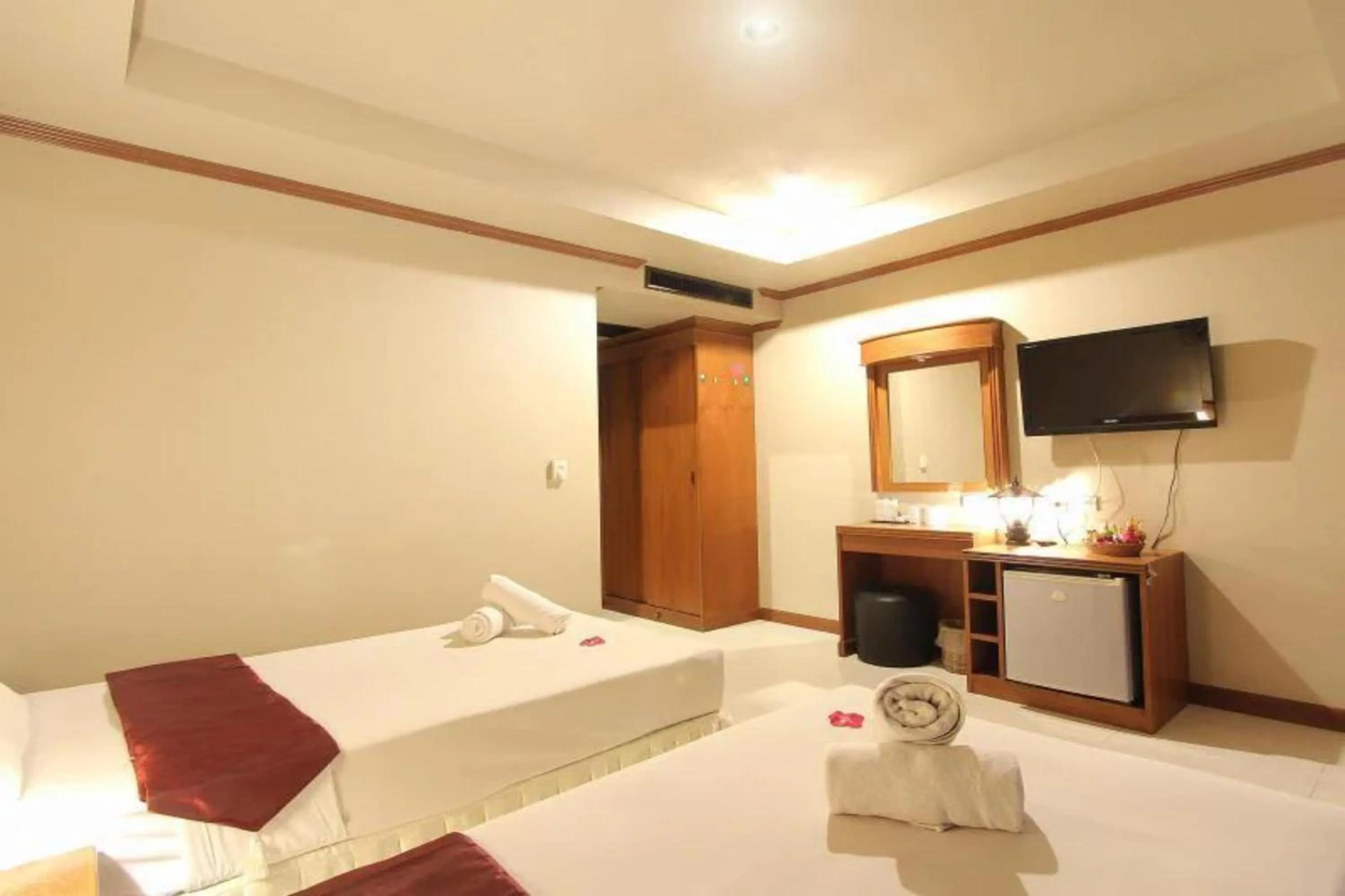 Bedroom, Bed in Choophorn House SHA