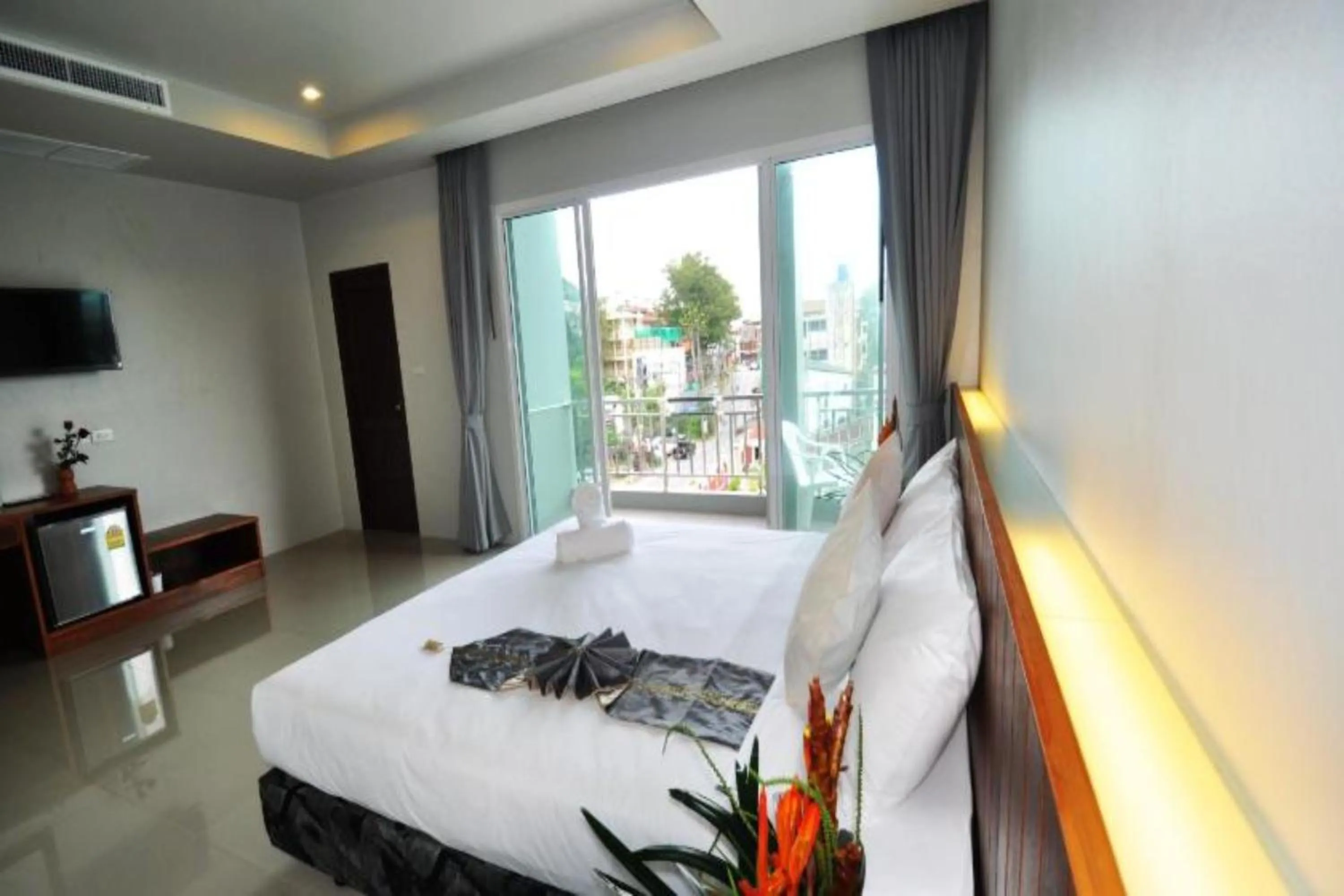 Bedroom, Bed in Choophorn House SHA