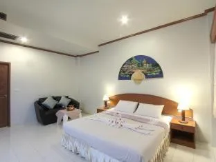 Bed in Choophorn House SHA