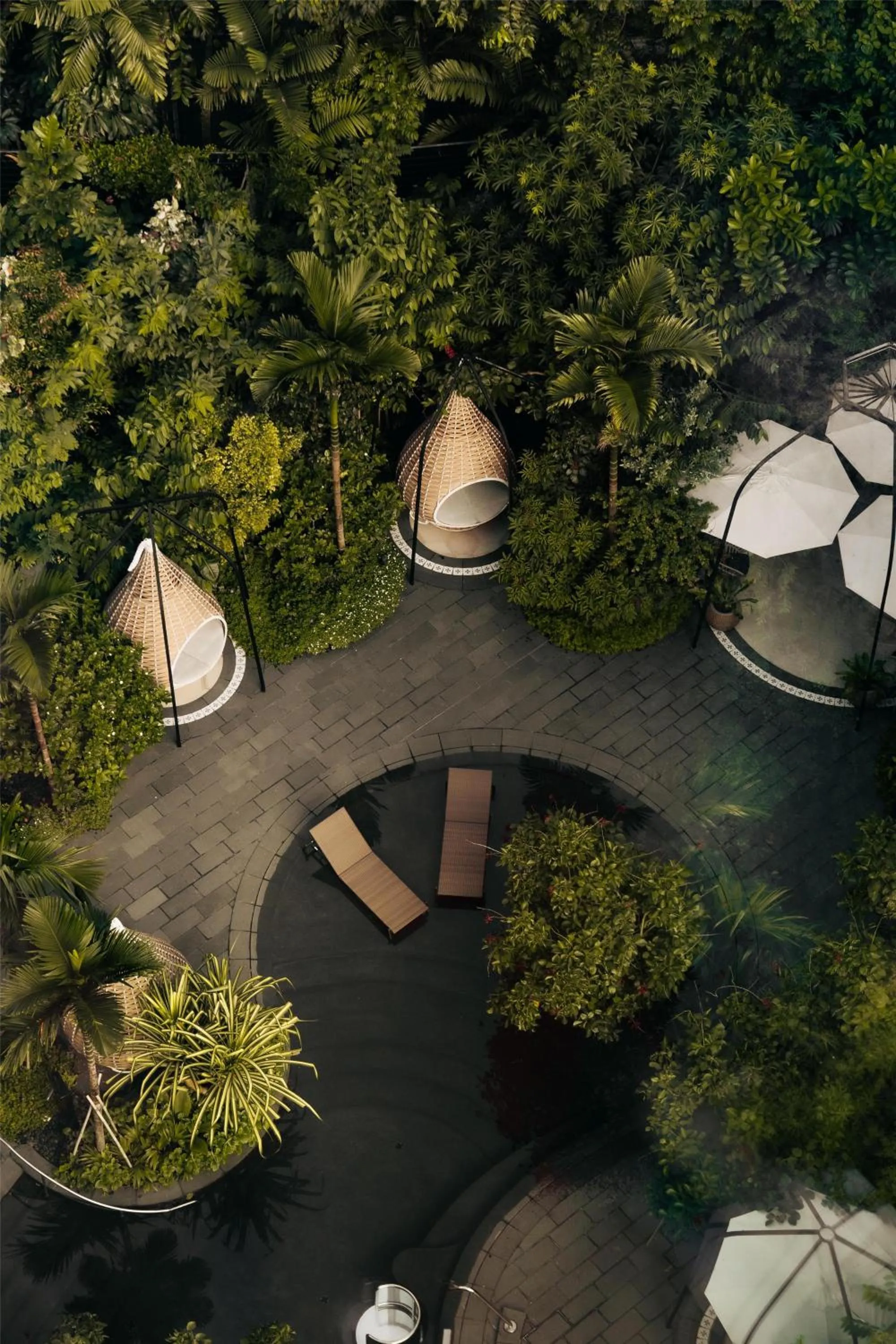 Swimming pool in Grand Hyatt Singapore
