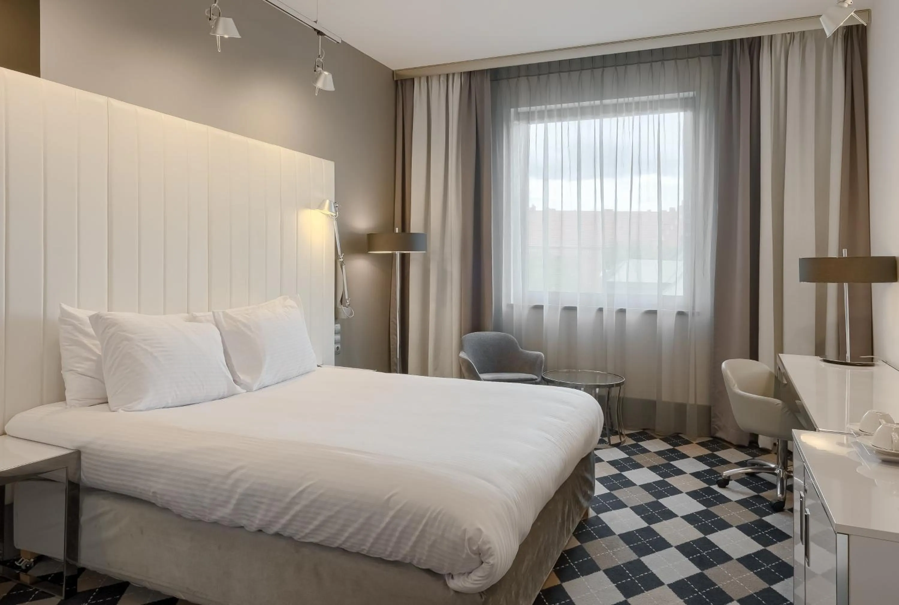 Bed in Qubus Hotel Bydgoszcz