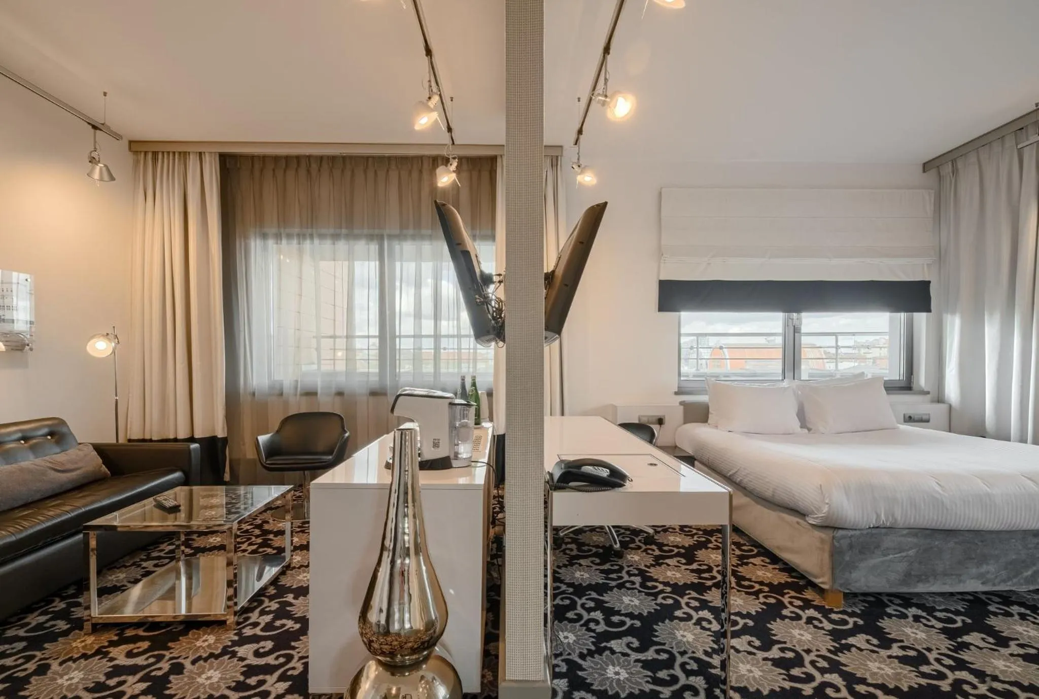 Photo of the whole room, Bed in Qubus Hotel Bydgoszcz