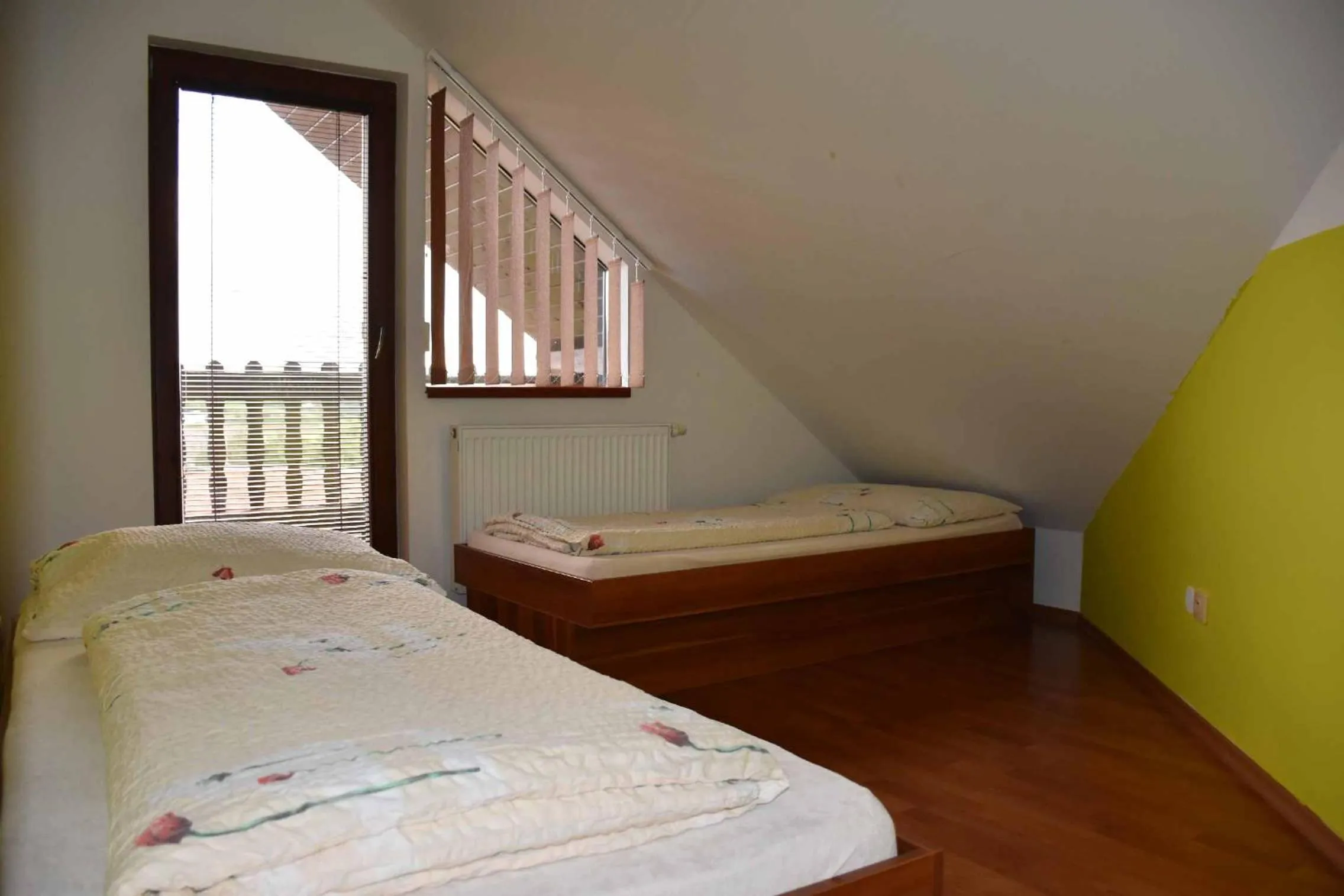 Property building, Bed in Penzion U Holuba