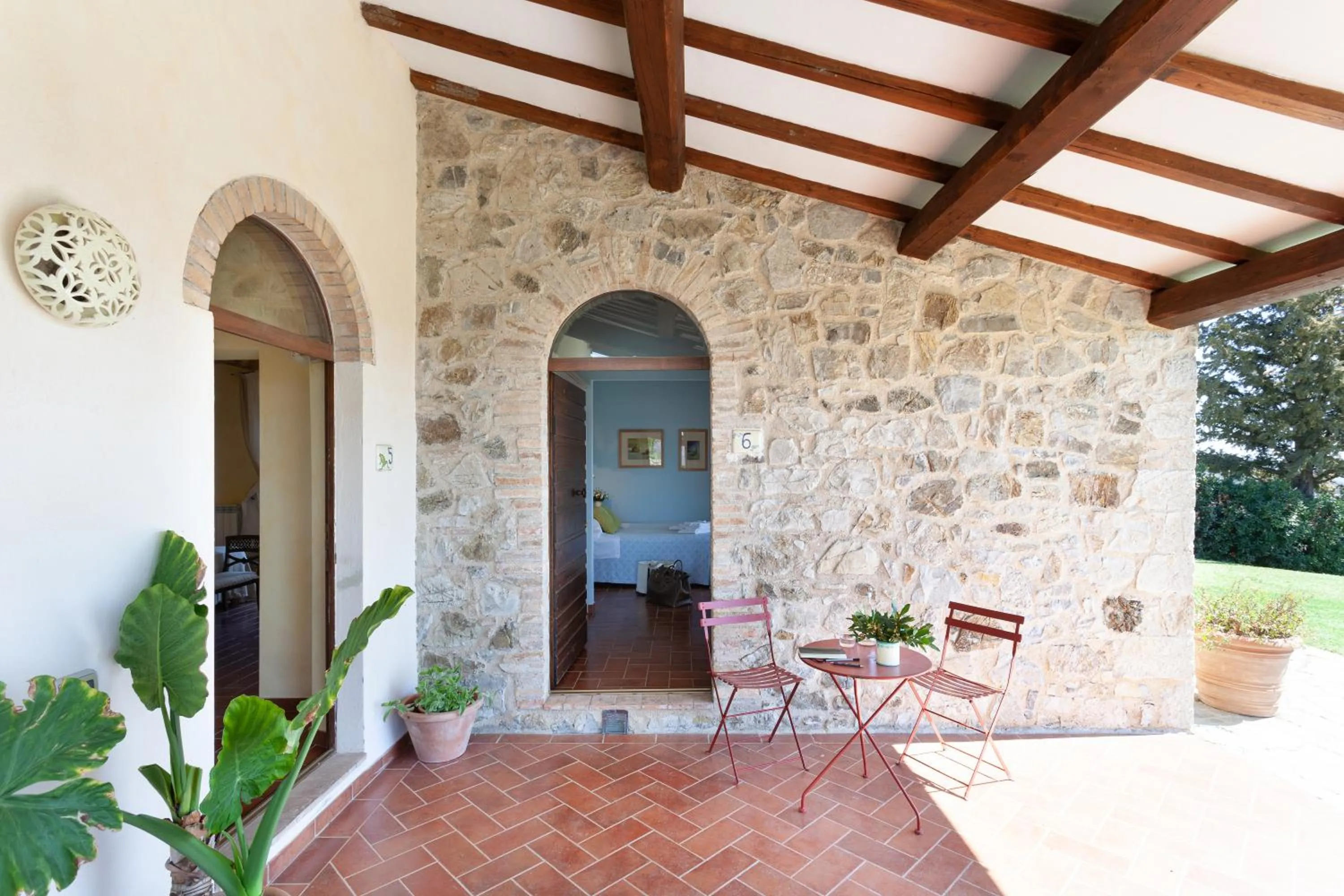 Patio in Agriturismo Bio Aia della Colonna