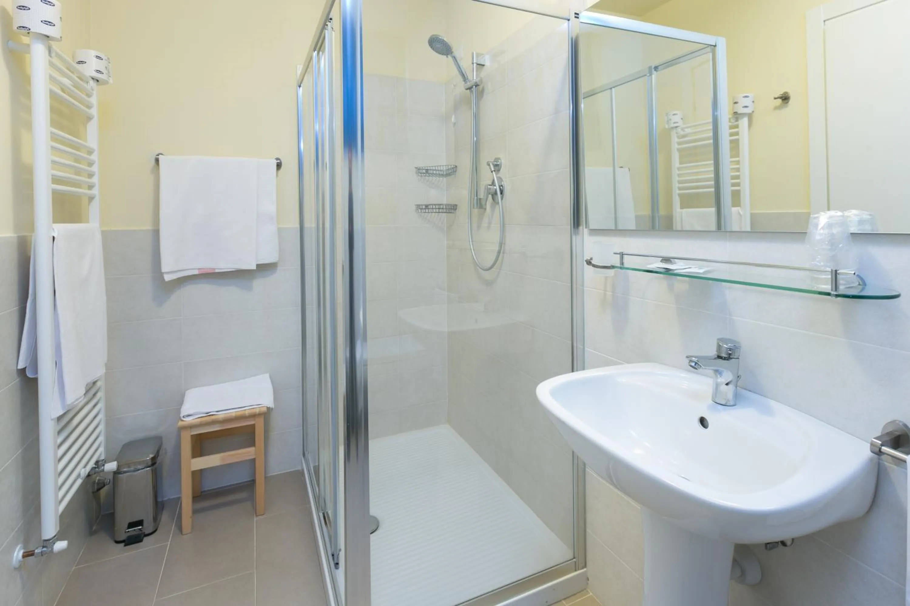 Bathroom in Albergo Il Cochino