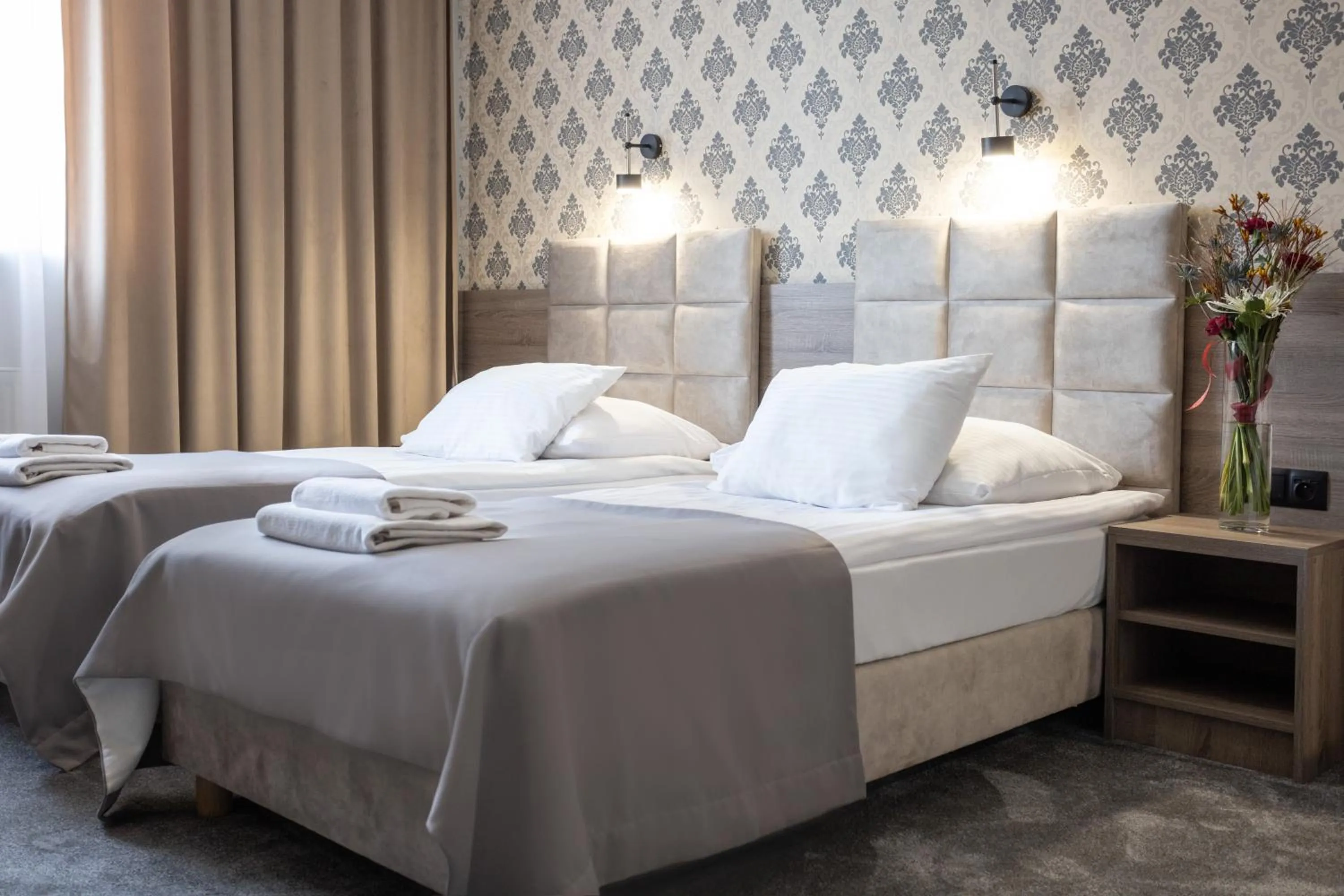 Bed in Hotel Maksymilian