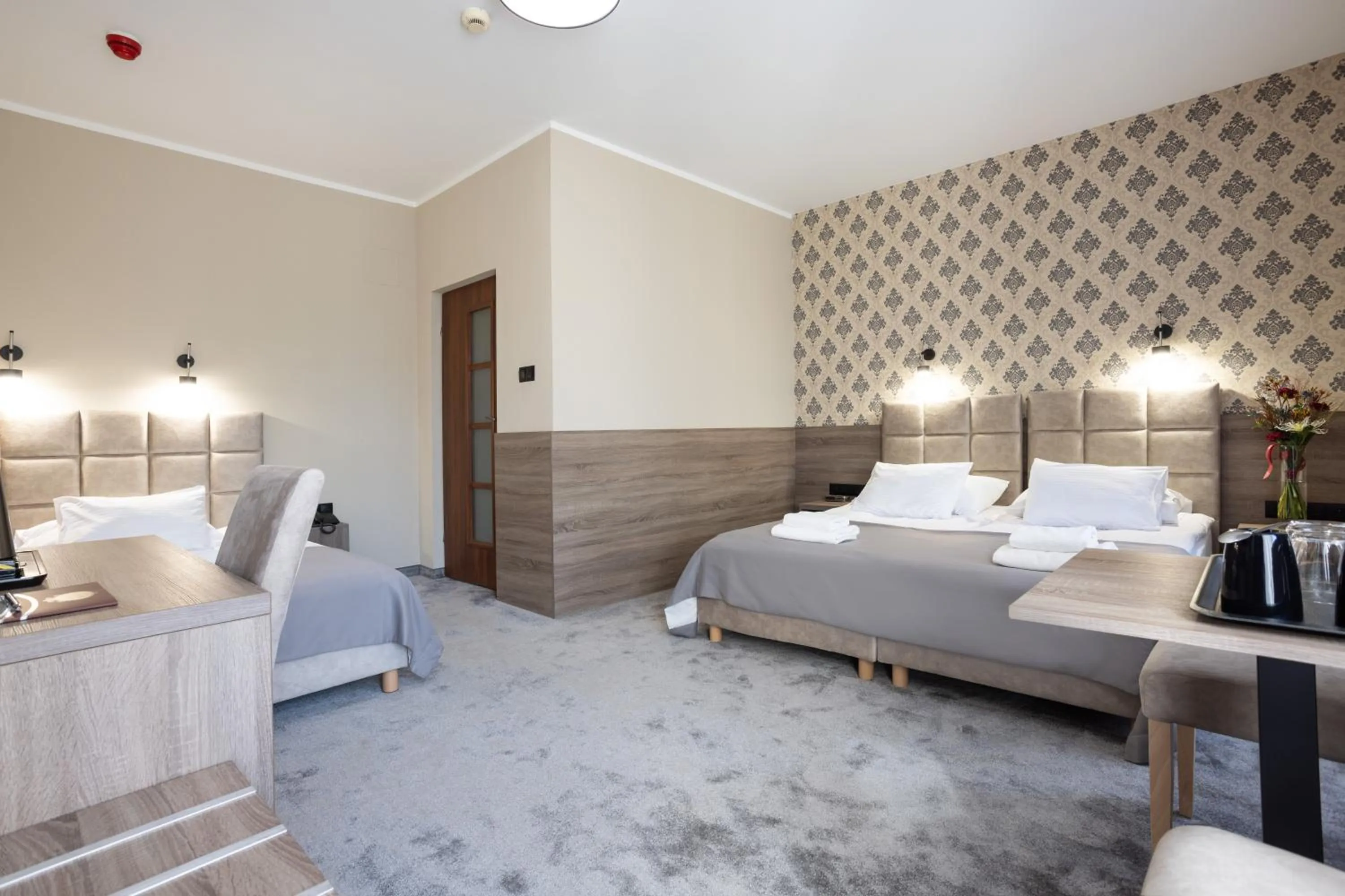 Bed in Hotel Maksymilian