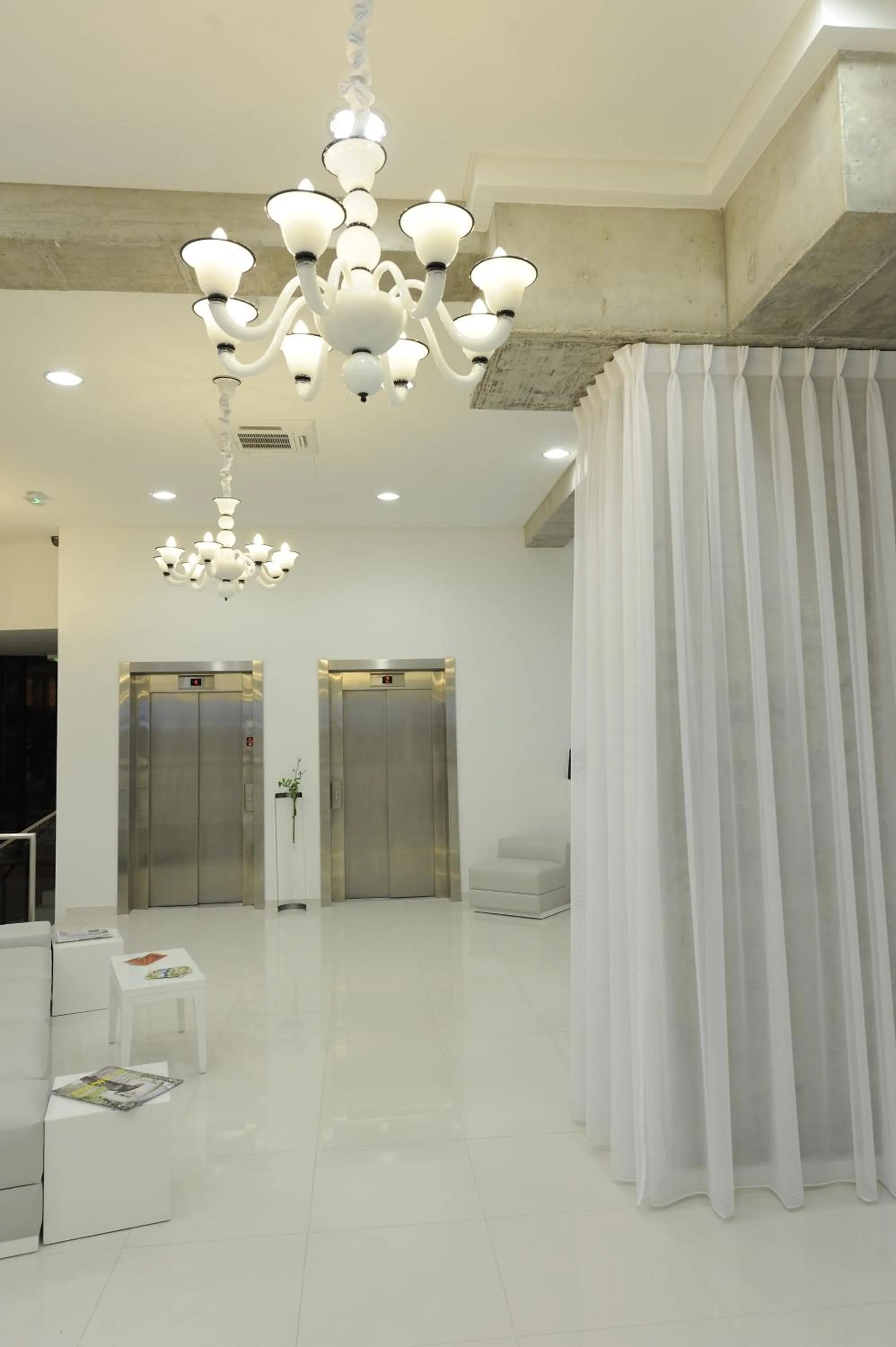 Business facilities in Kyriad Prestige Perpignan Centre Gare