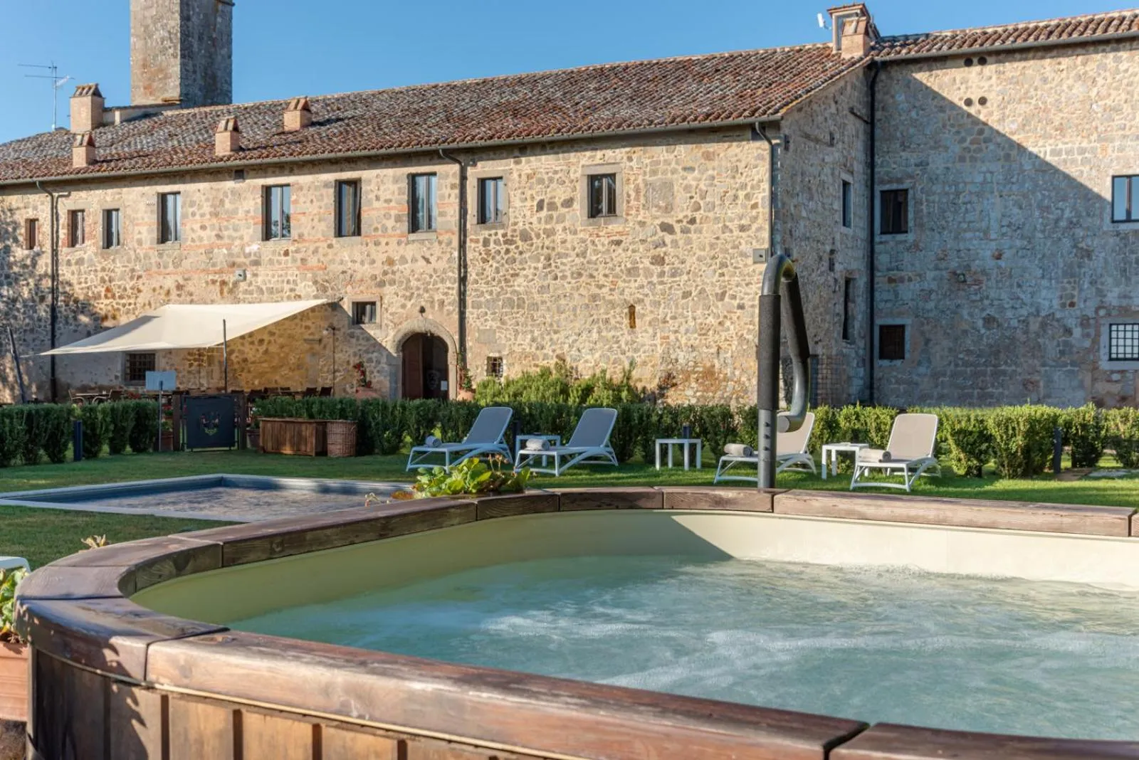 Hot Tub in Convento San Bartolomeo - Piscina Esterna Riscaldata