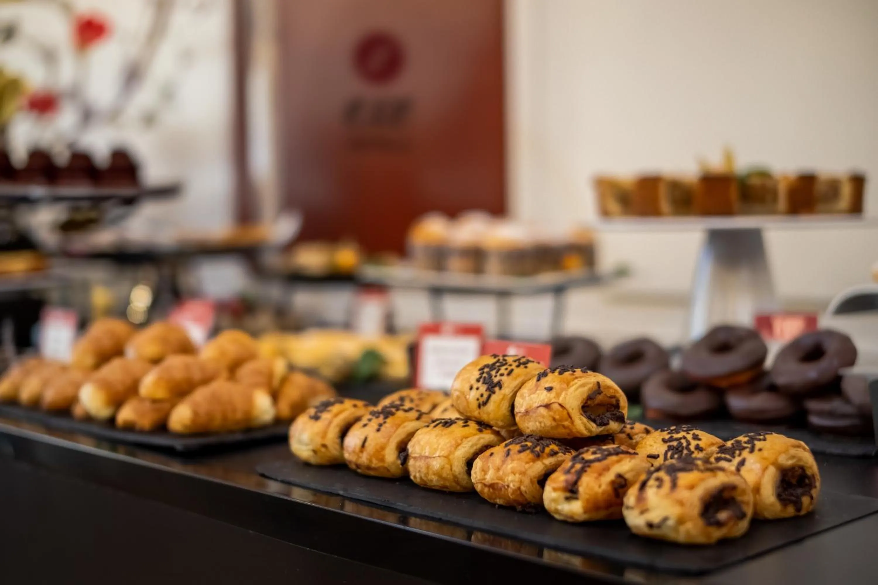 Buffet breakfast in Exe Doña Carlota