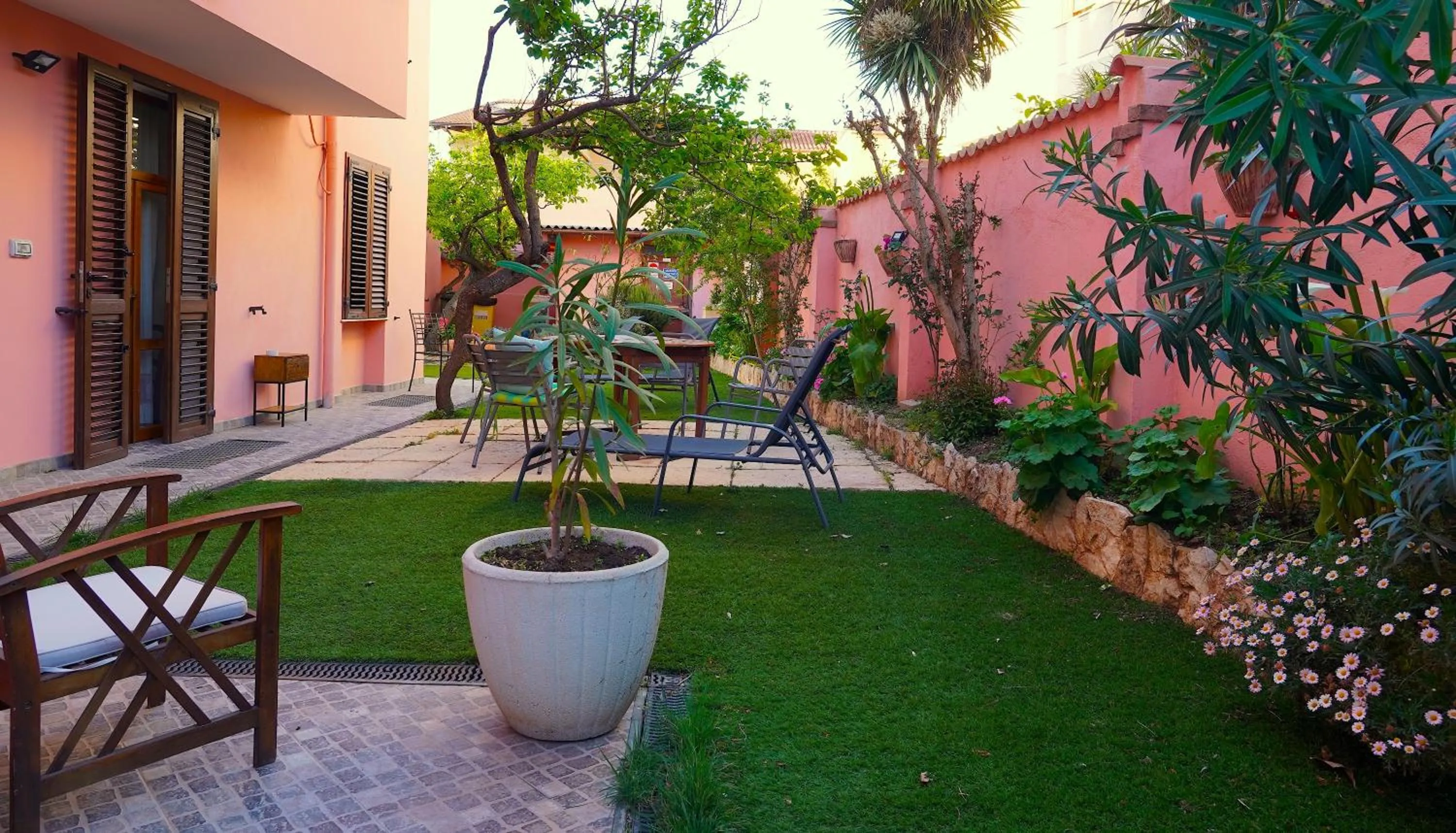 Patio in Flowery Inn Villa