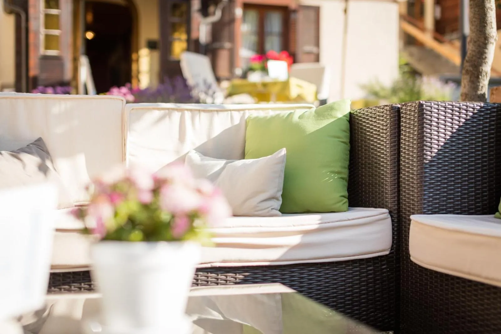 Patio in Hotel Nest- und Bietschhorn