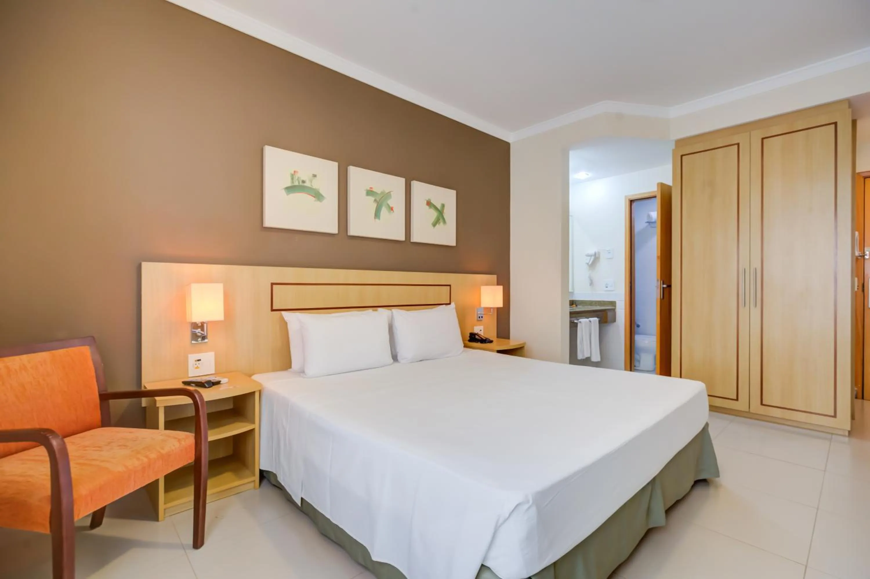 Bedroom, Bed in Comfort Franca