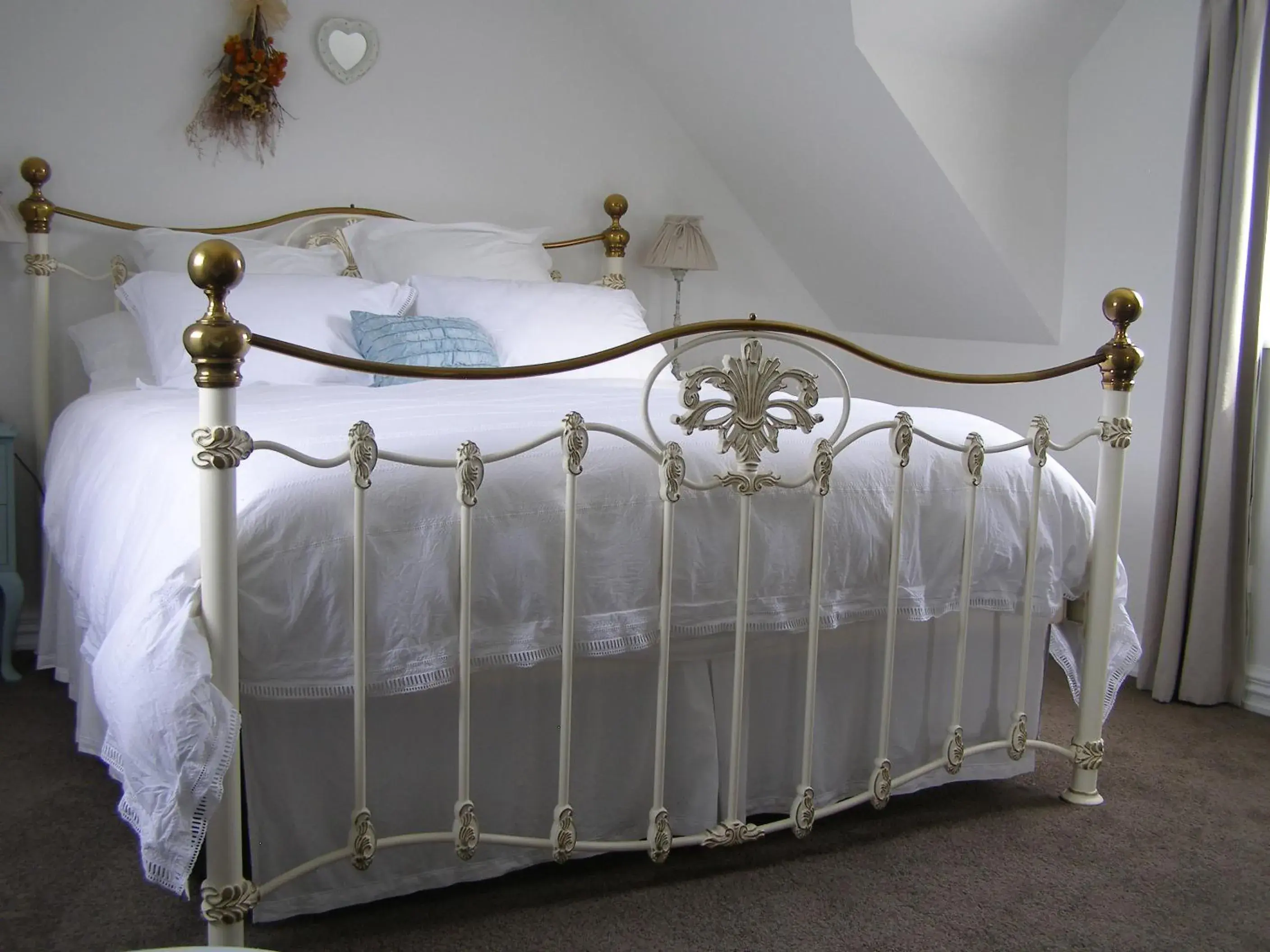 Double Room with Garden View in Ashley Villa BnB Double Room with Garden View in Ashley Villa BnB