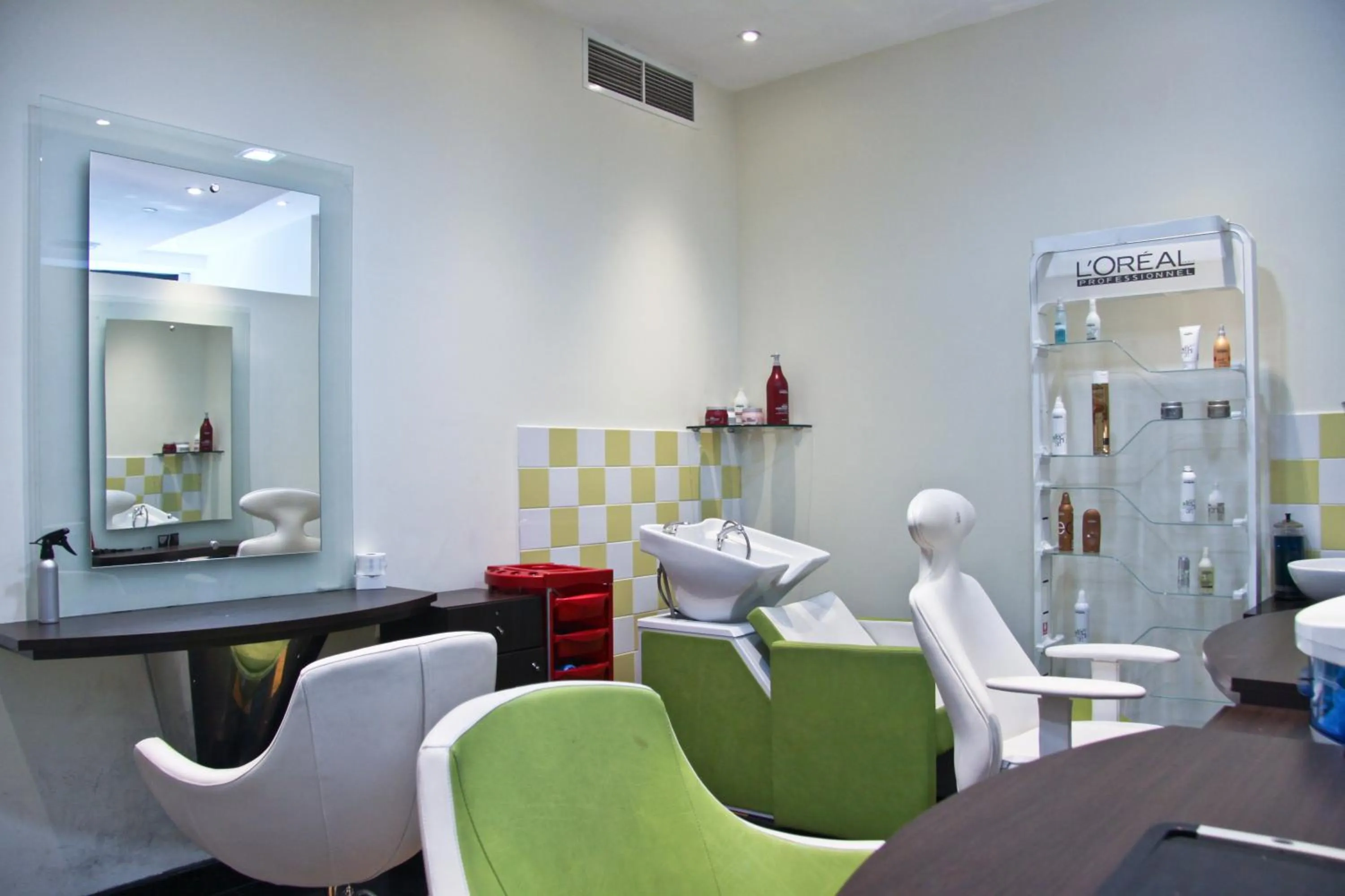 Spa and wellness centre/facilities in Ramee Rose Hotel