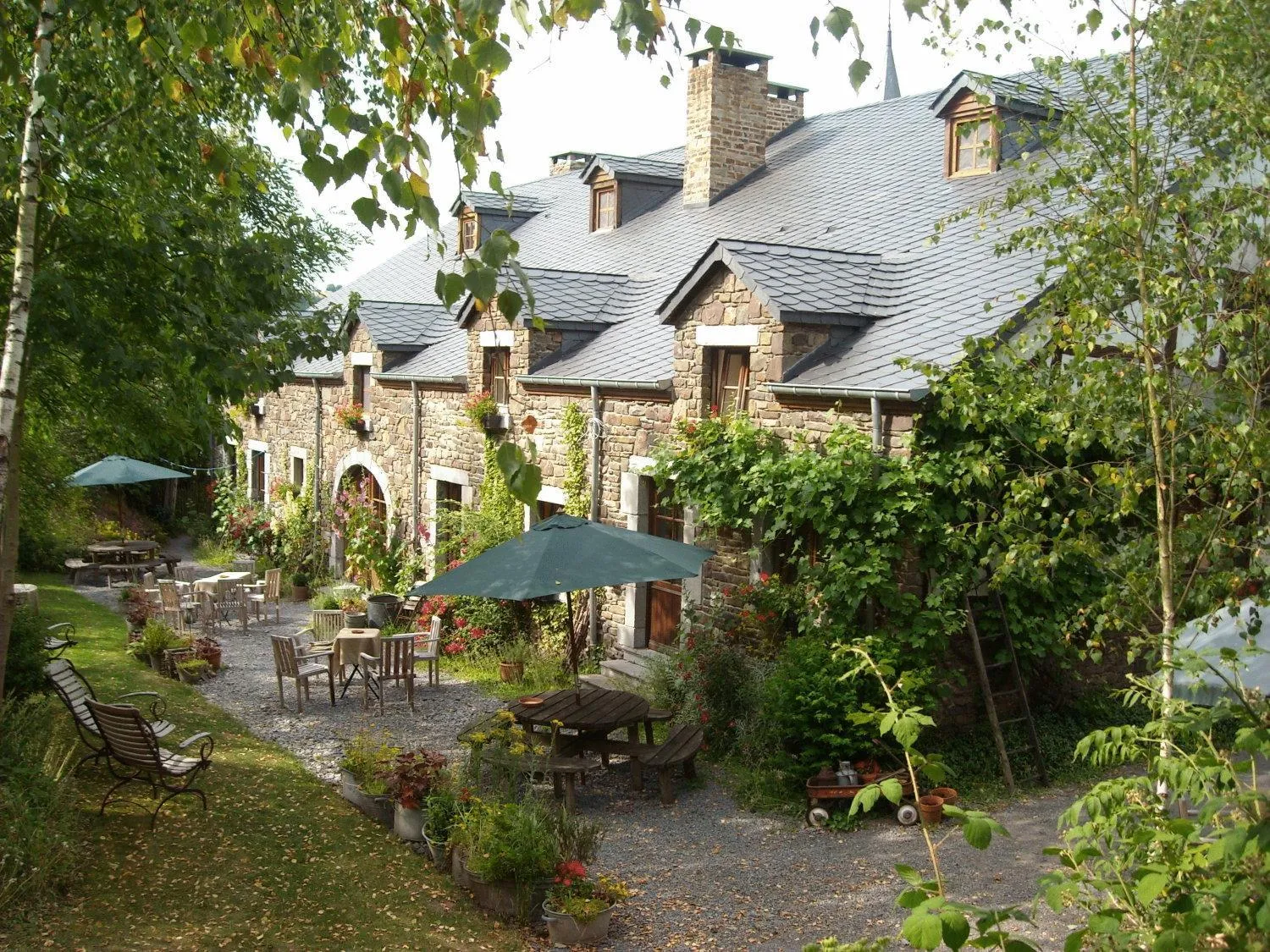 Property building in B&B Le Clos de la Fontaine