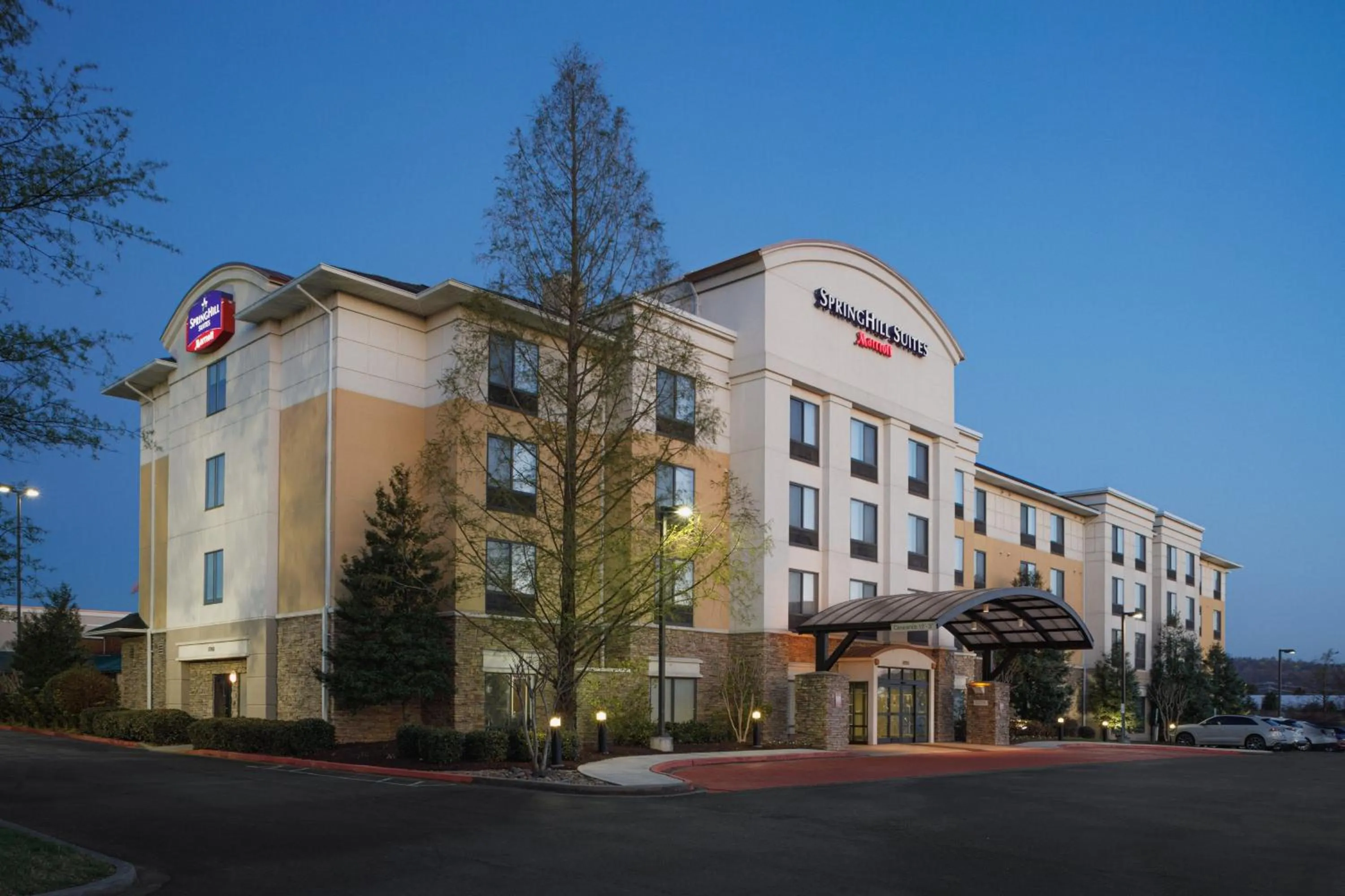 Property building in SpringHill Suites Knoxville At Turkey Creek